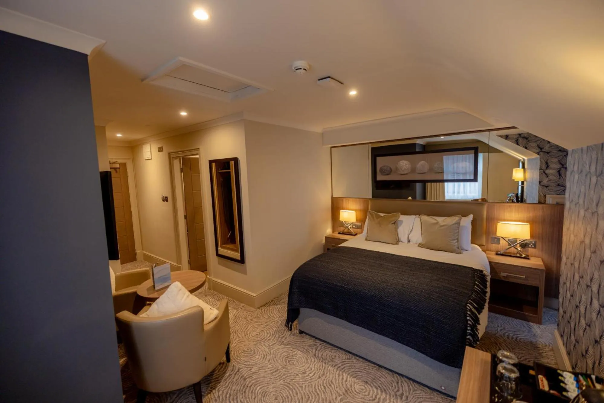 Bedroom, Bed in Brisbane House Hotel