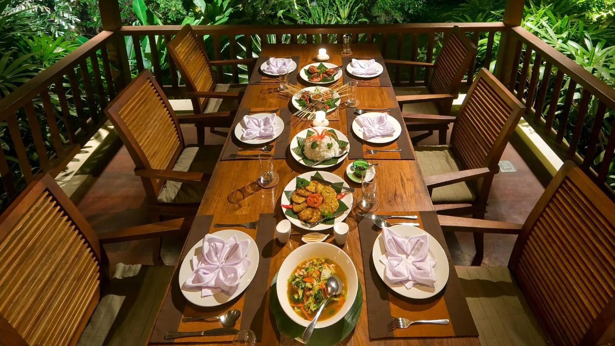 Dining area in Villa Alamanda
