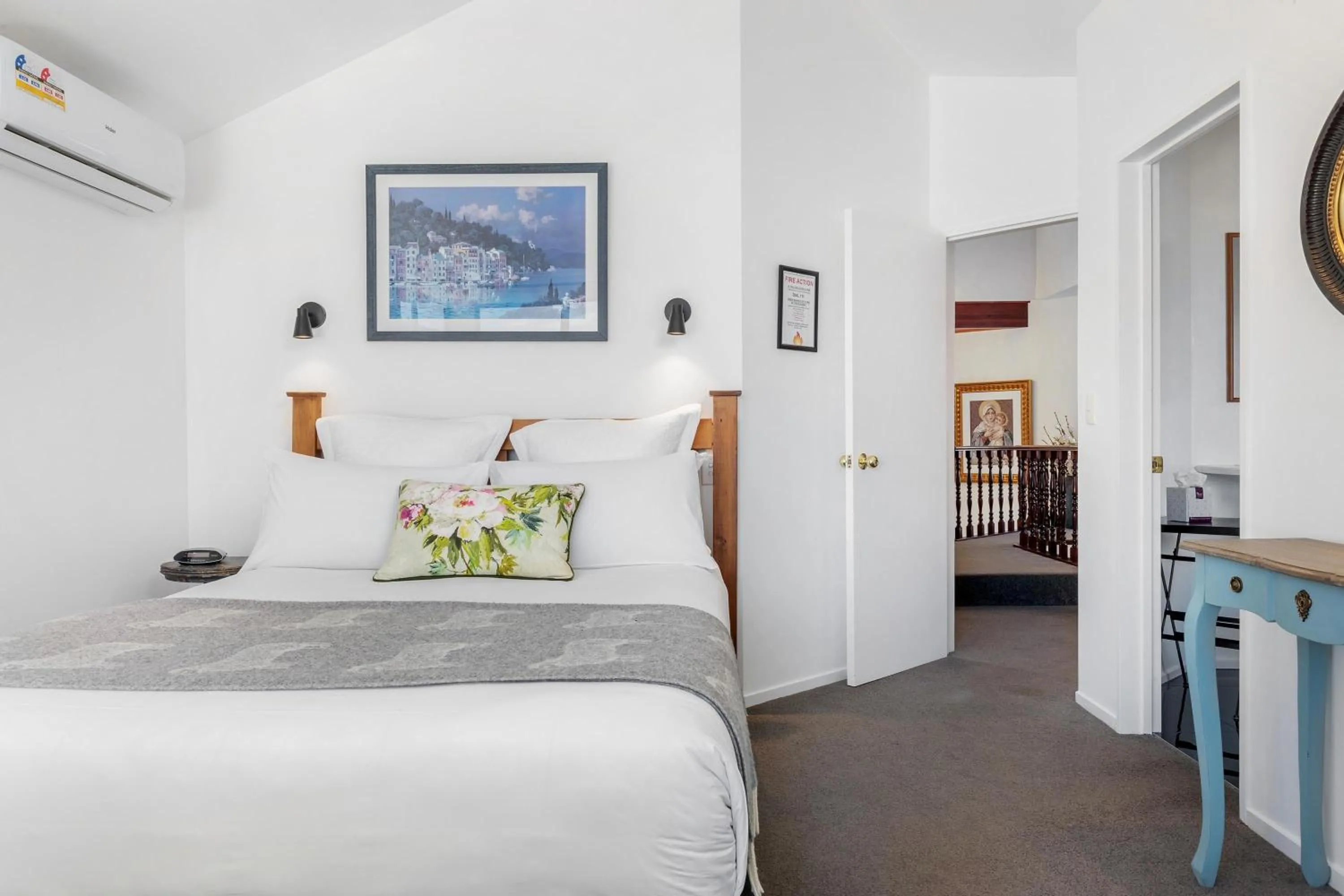 Bed in Balmoral Lodge