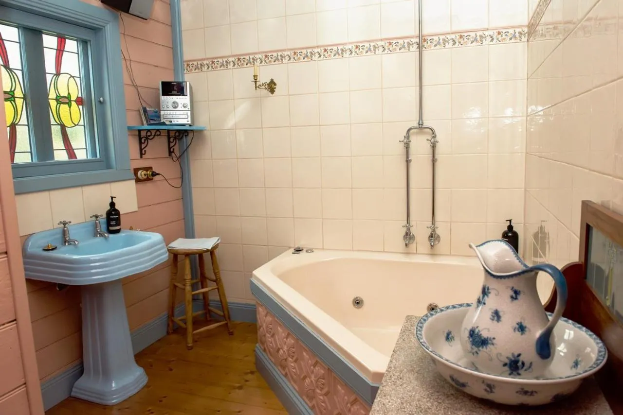 Colby Cottages, Wooragee near Beechworth