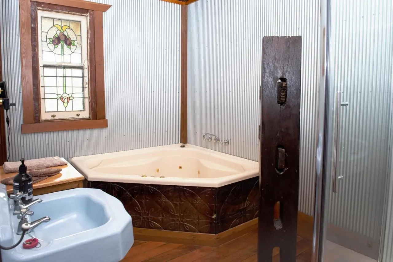 Colby Cottages, Wooragee near Beechworth