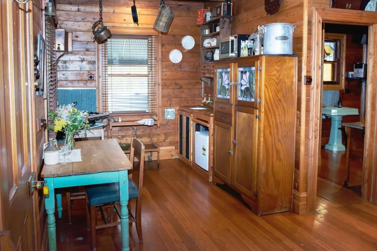 Colby Cottages, Wooragee near Beechworth