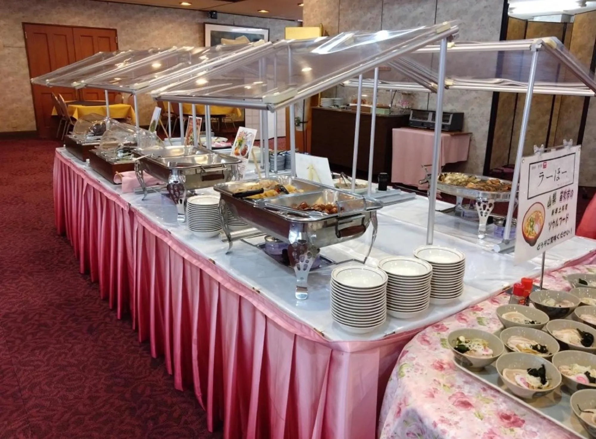 Breakfast in Hotel Hatta