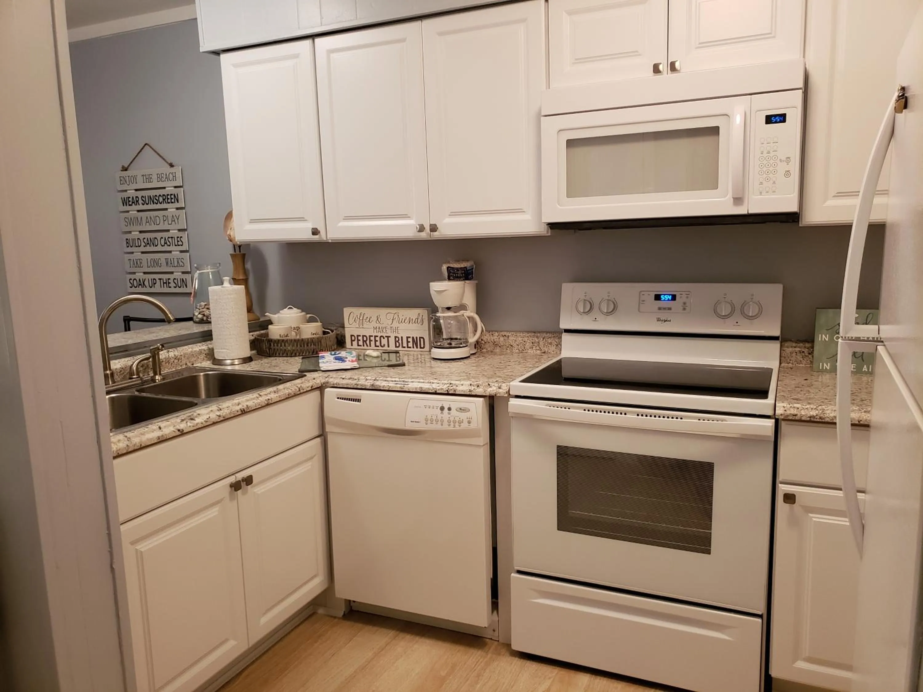 kitchen in Hilton Head Resort