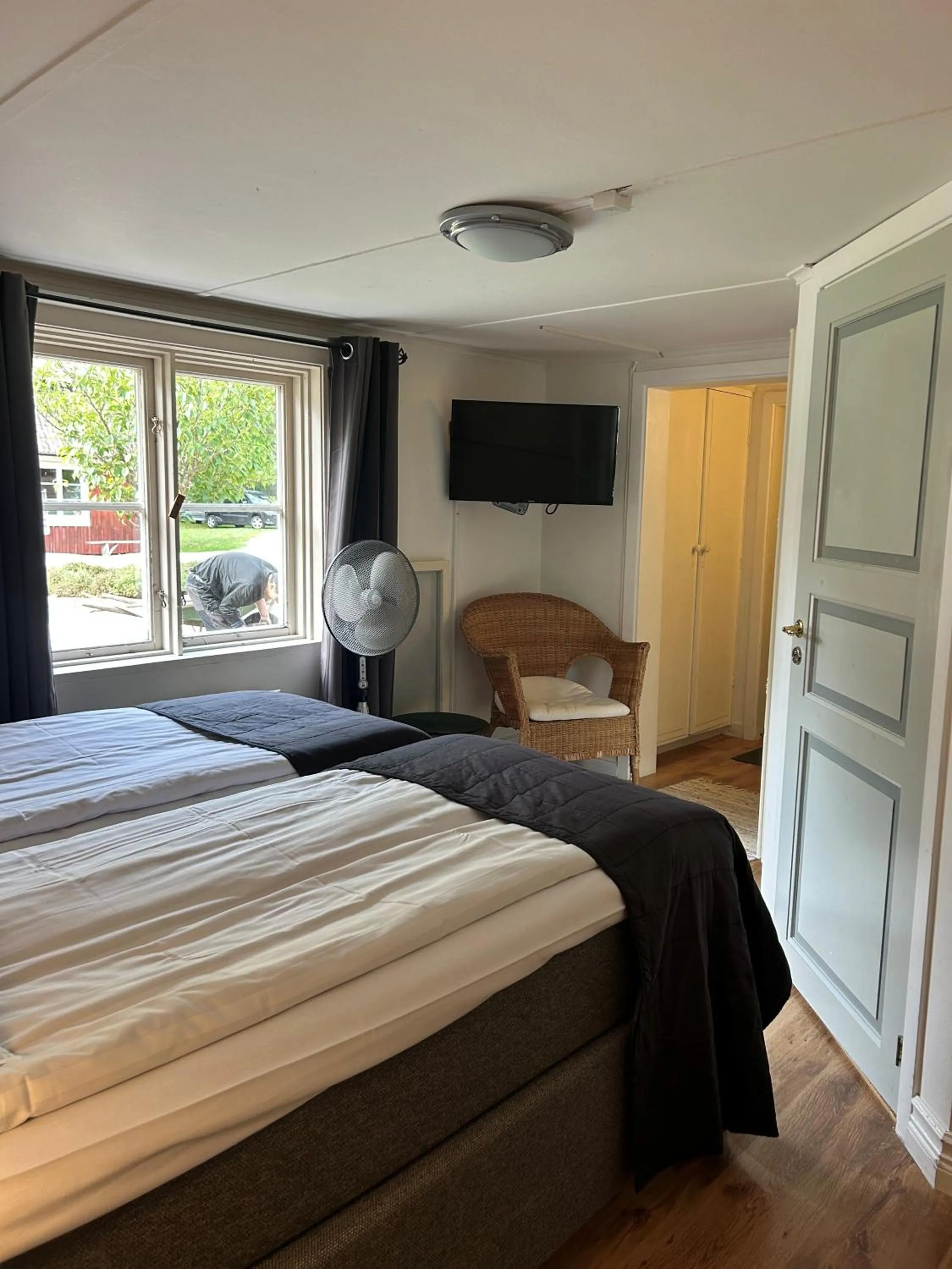 Bed in STF Korrö Gårdshotell