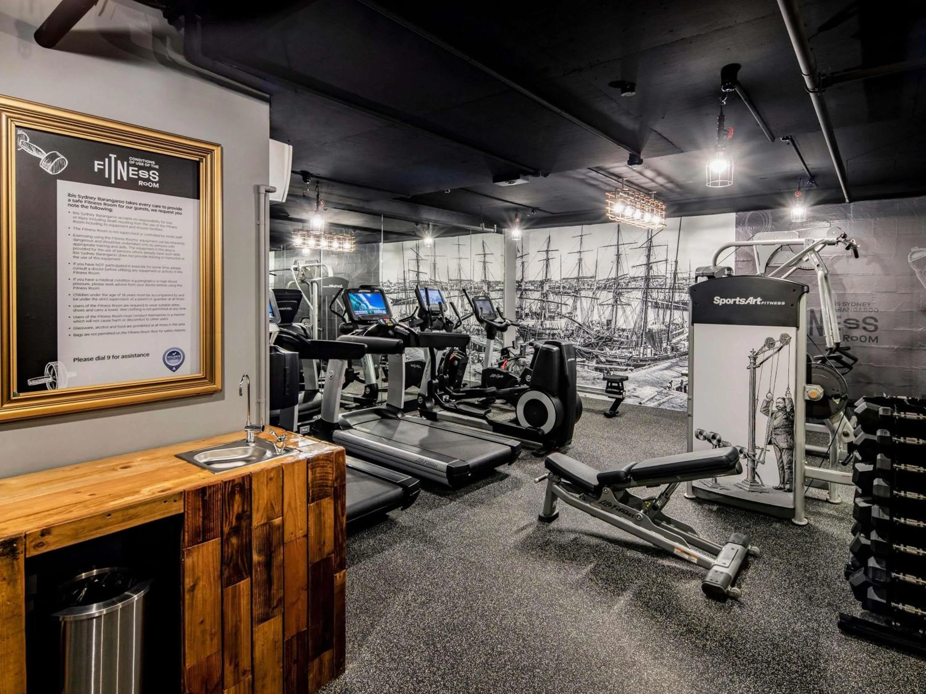 Fitness centre/facilities in ibis Sydney Barangaroo
