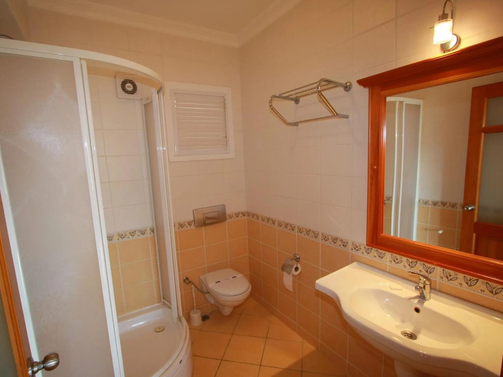 Bathroom in Sea Breeze Hotel and Apartments