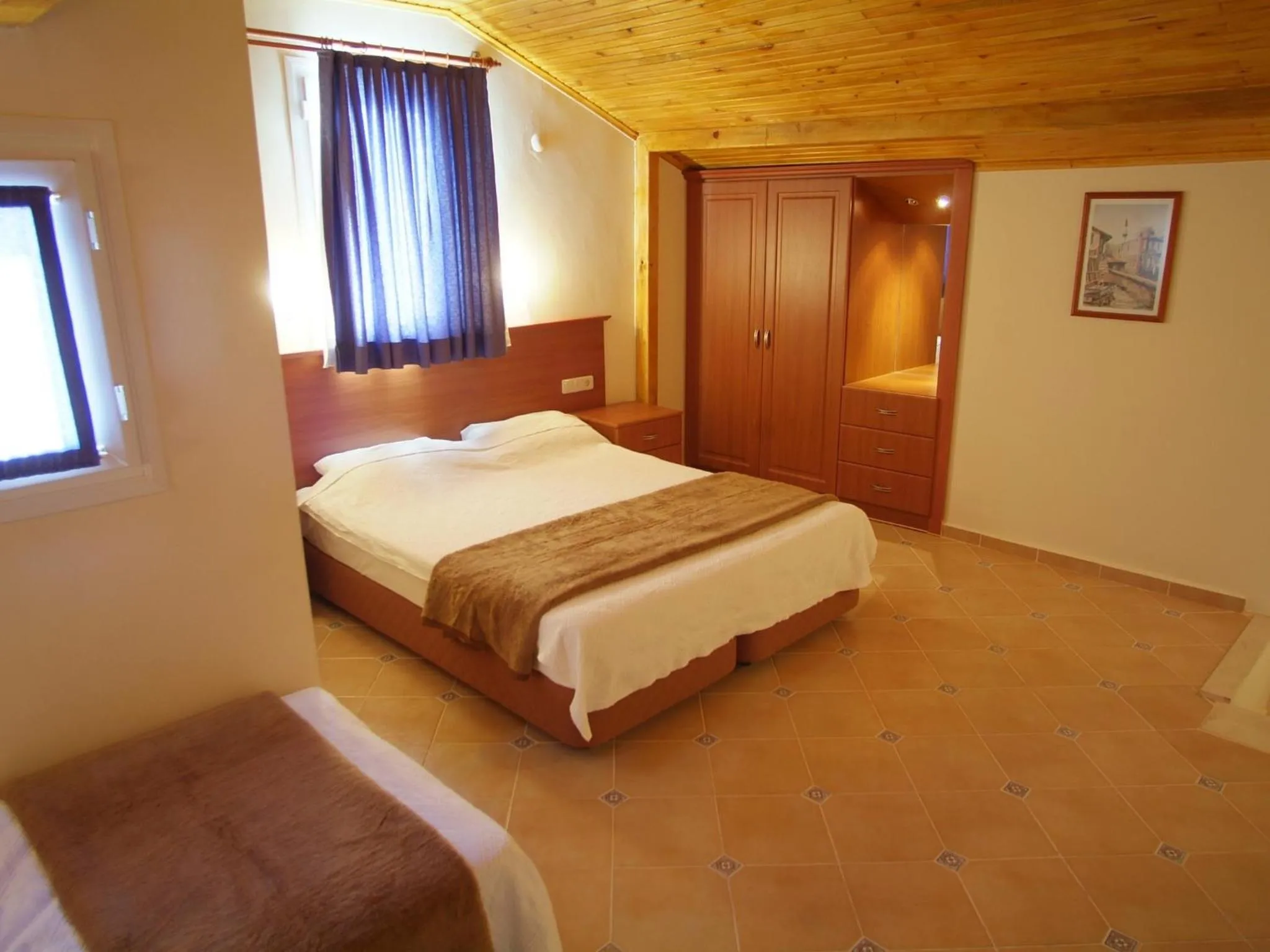 Photo of the whole room, Bed in Sea Breeze Hotel and Apartments