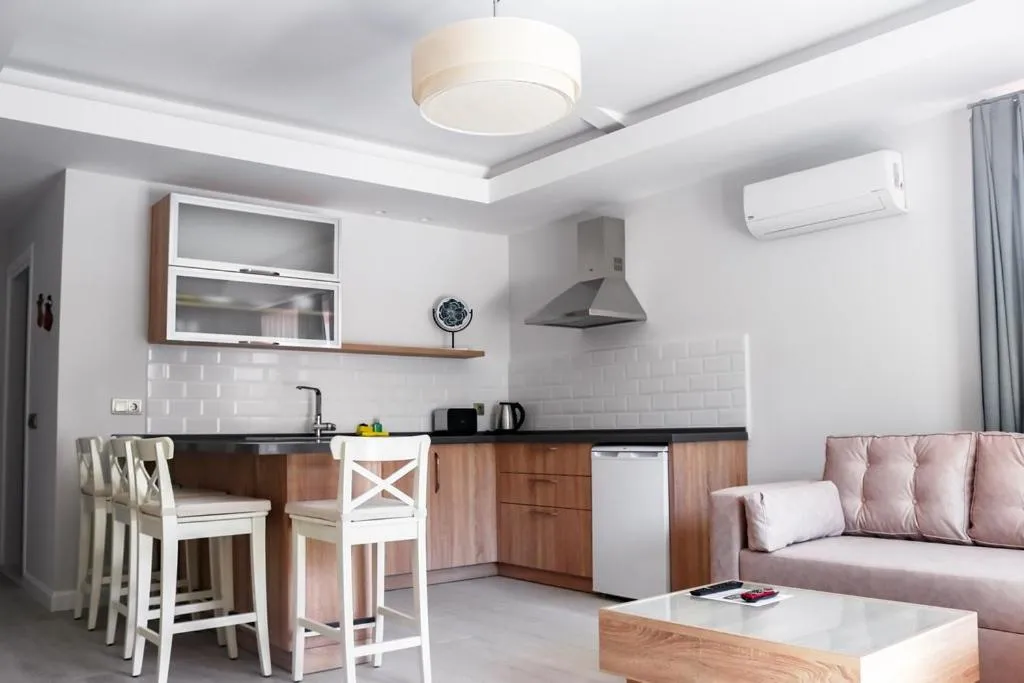 Kitchen or kitchenette in Sea Breeze Hotel and Apartments