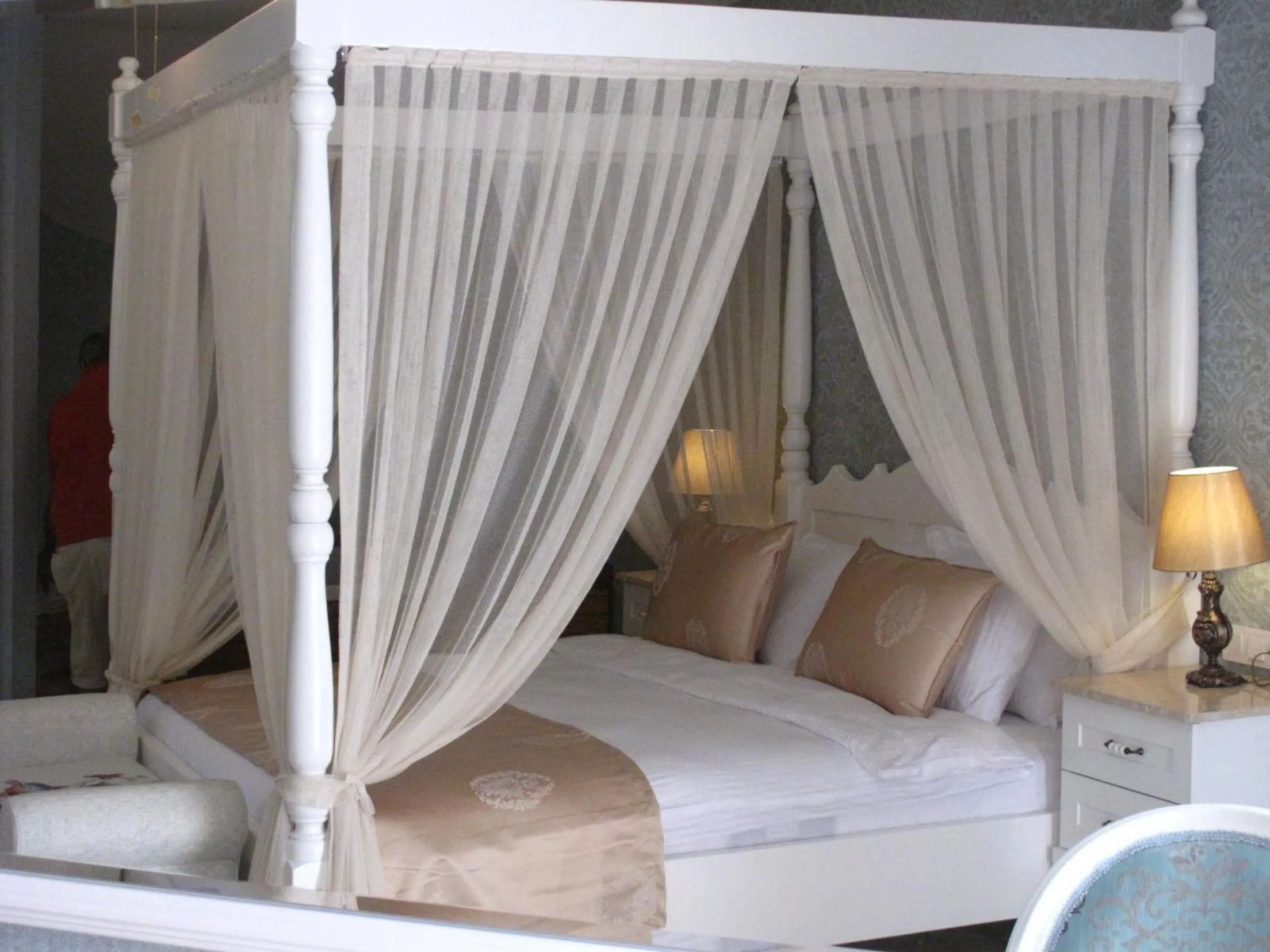 Bed in Sea Breeze Hotel and Apartments