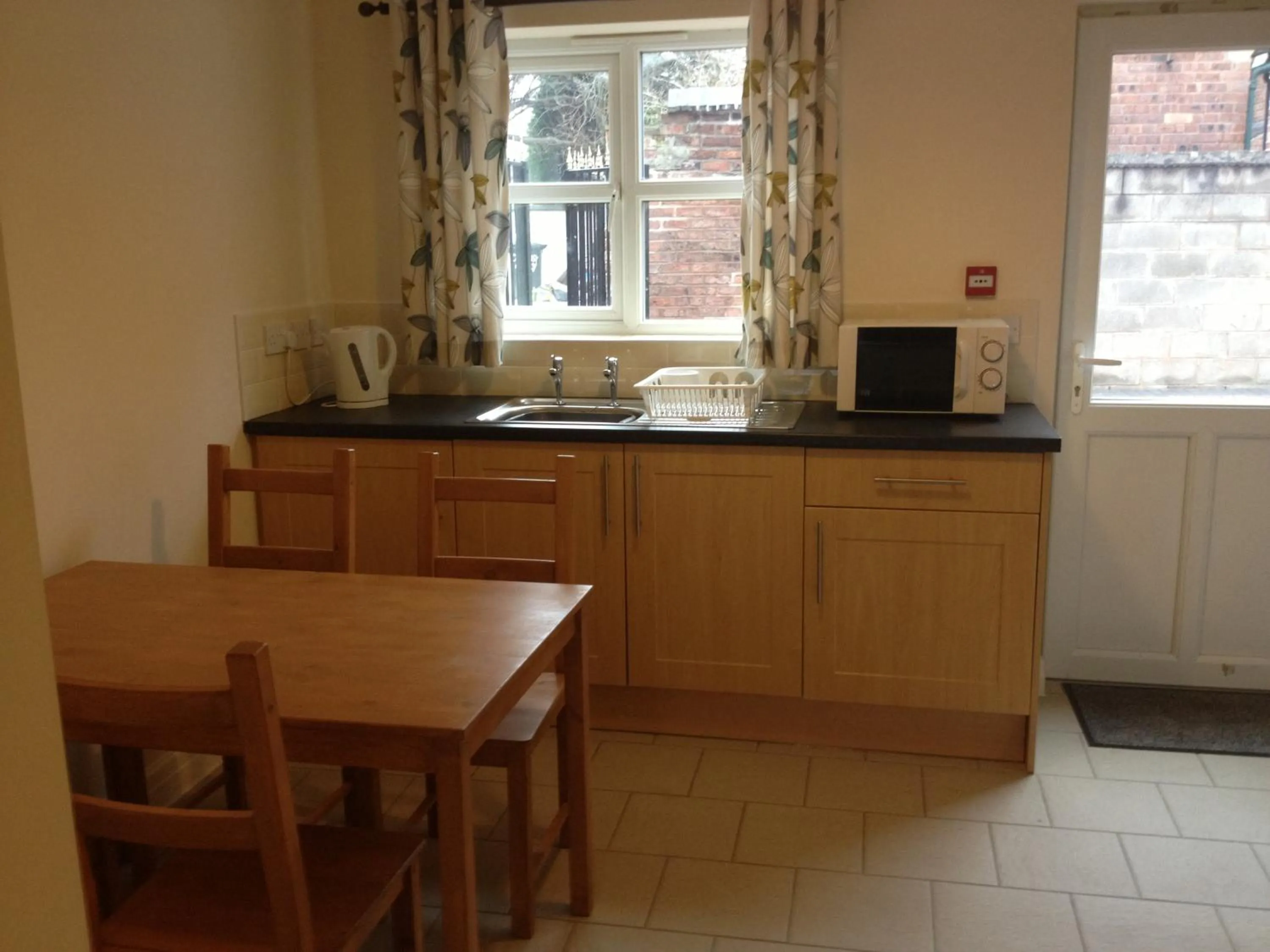 Kitchen or kitchenette in The Waverley Hotel