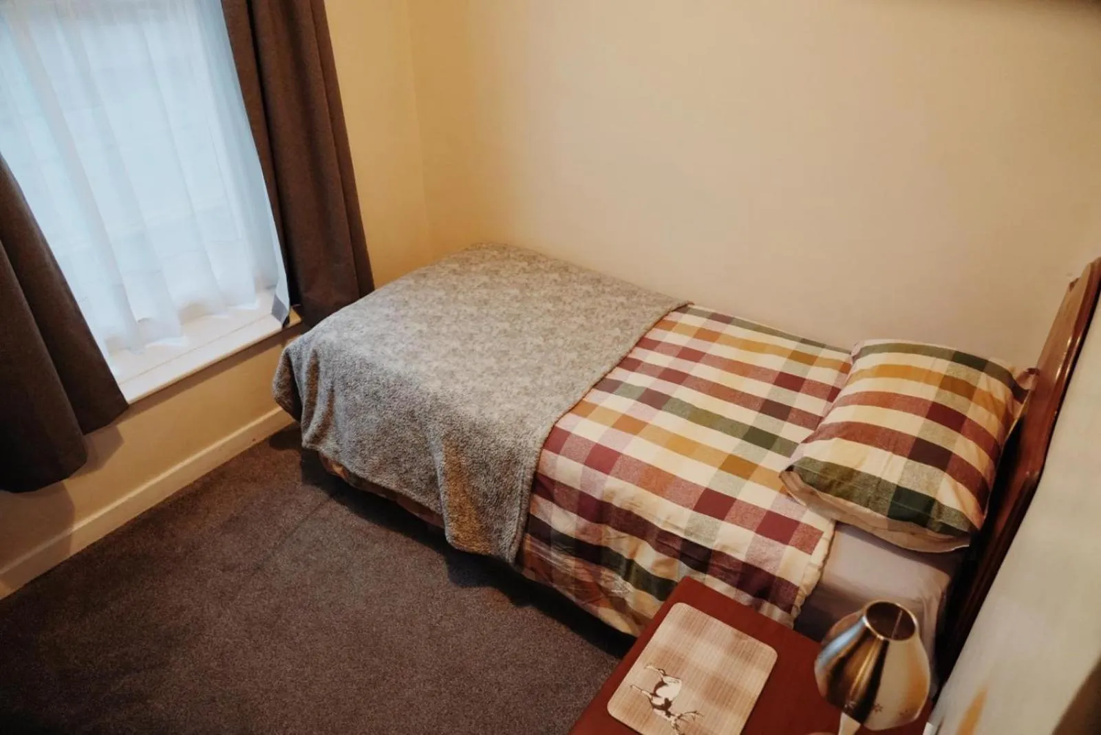 Bed in The Waverley Hotel