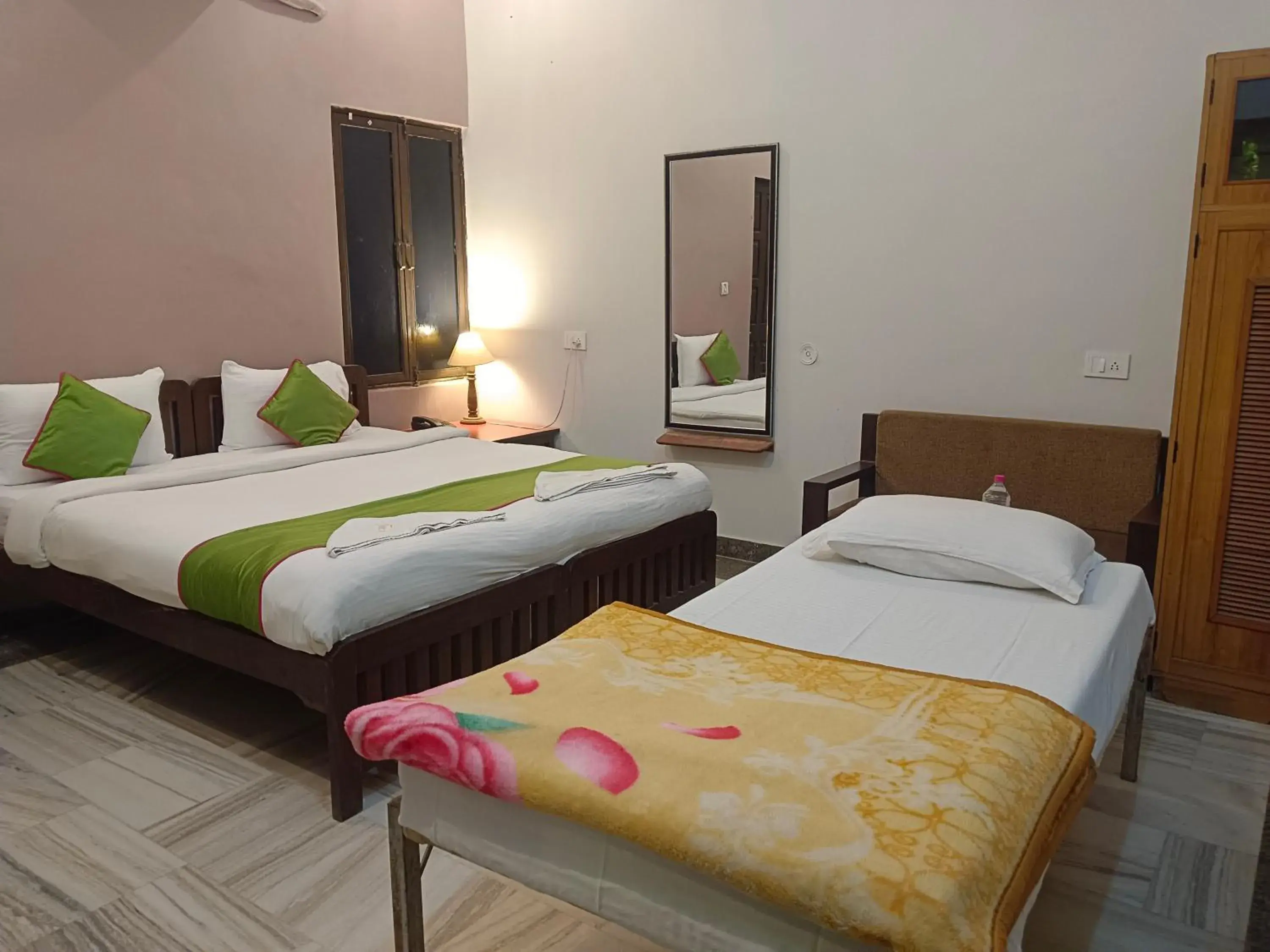 Standard Triple Room in Hotel Mewad Haveli Pushkar Standard Triple Room in Hotel Mewad Haveli Pushkar