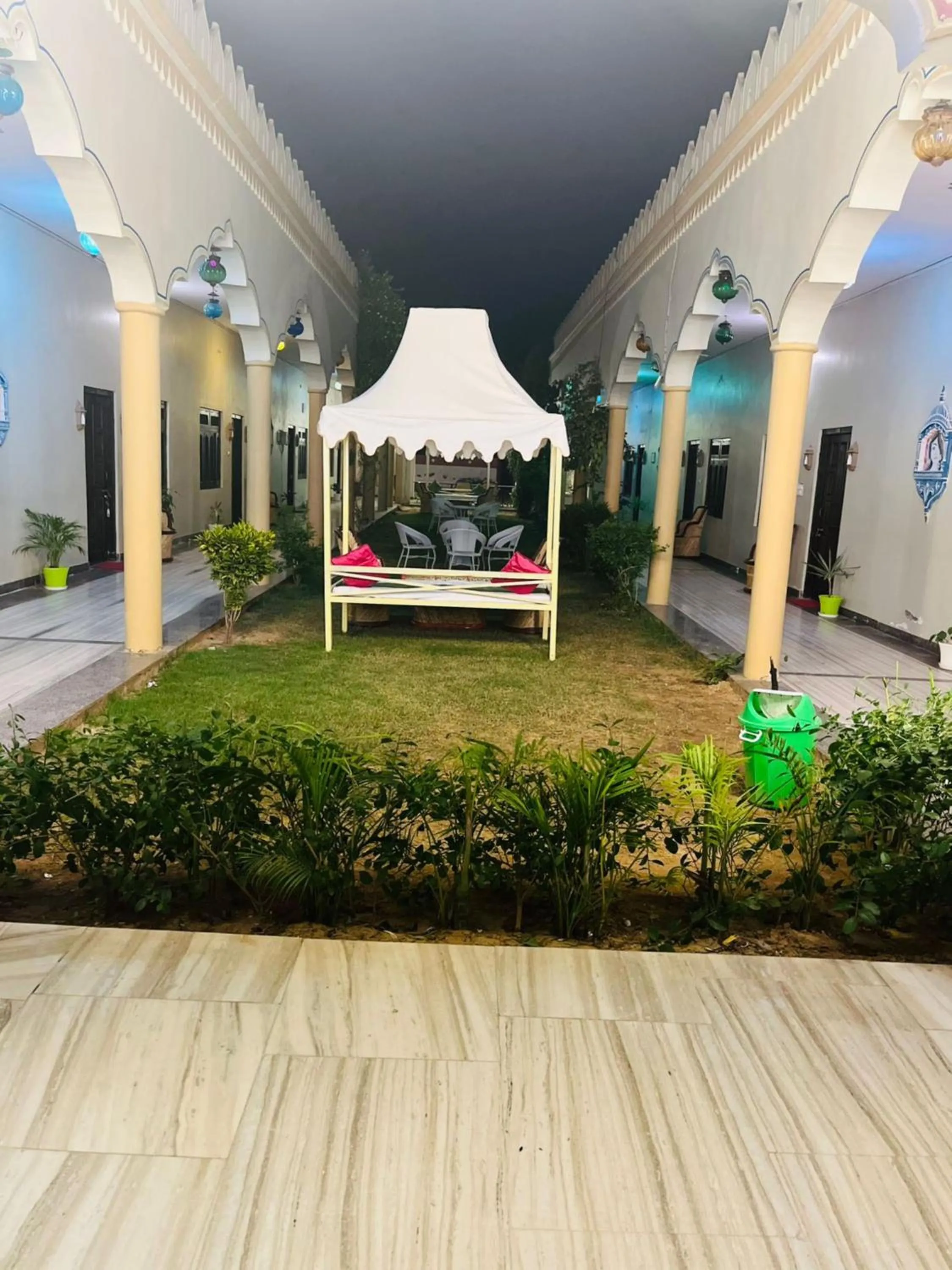 Area and facilities in Hotel Mewad Haveli Pushkar