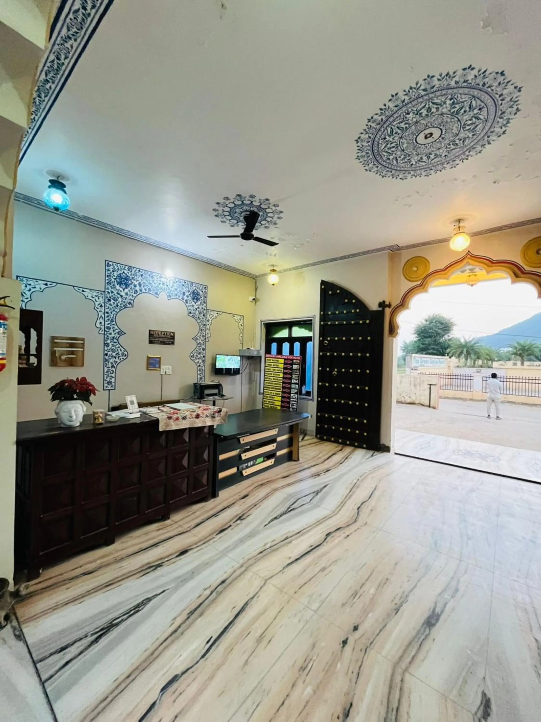 Lobby or reception in Hotel Mewad Haveli Pushkar