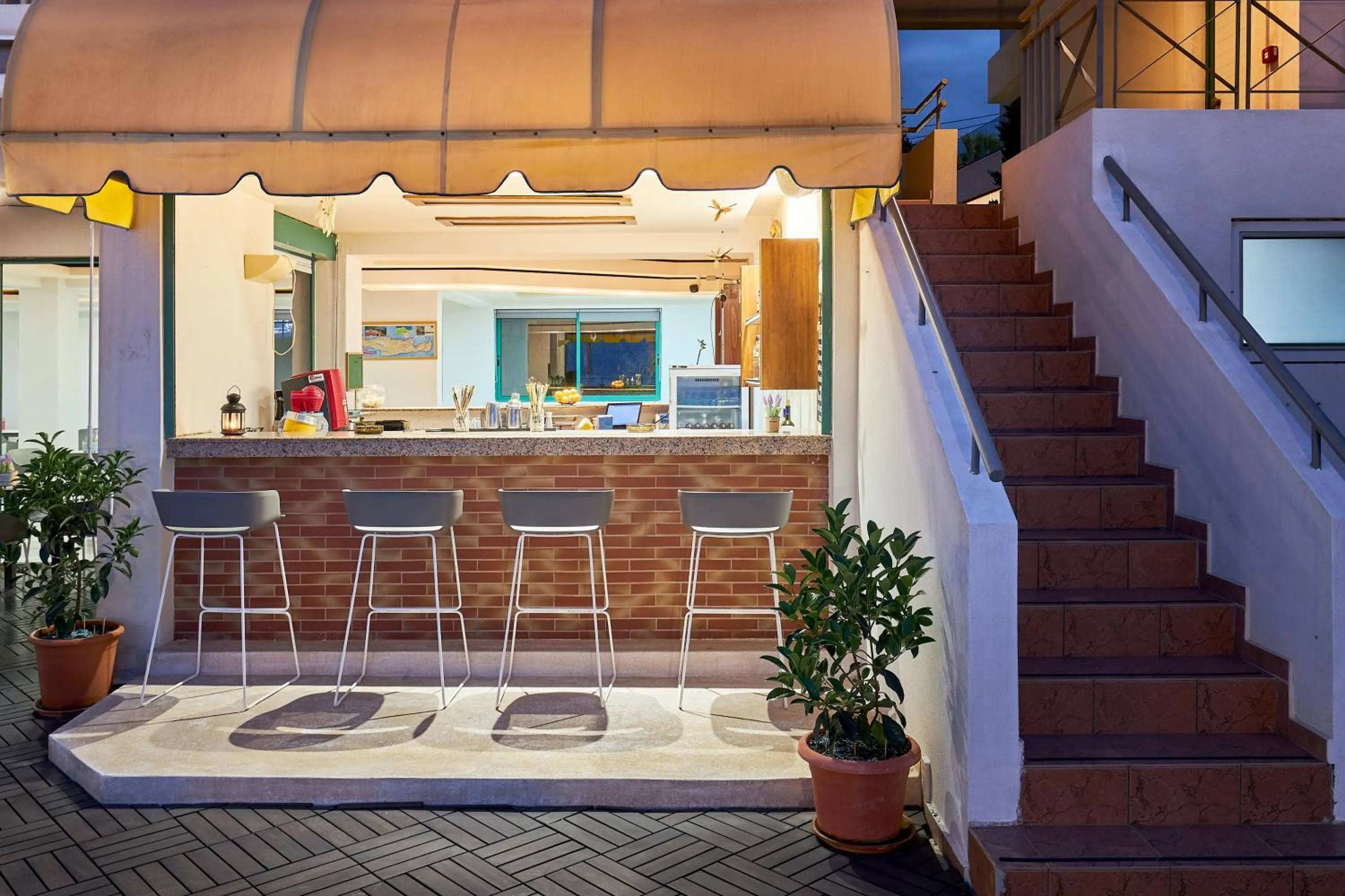 Lounge or bar in Bella Vista Hotel "by Checkin"