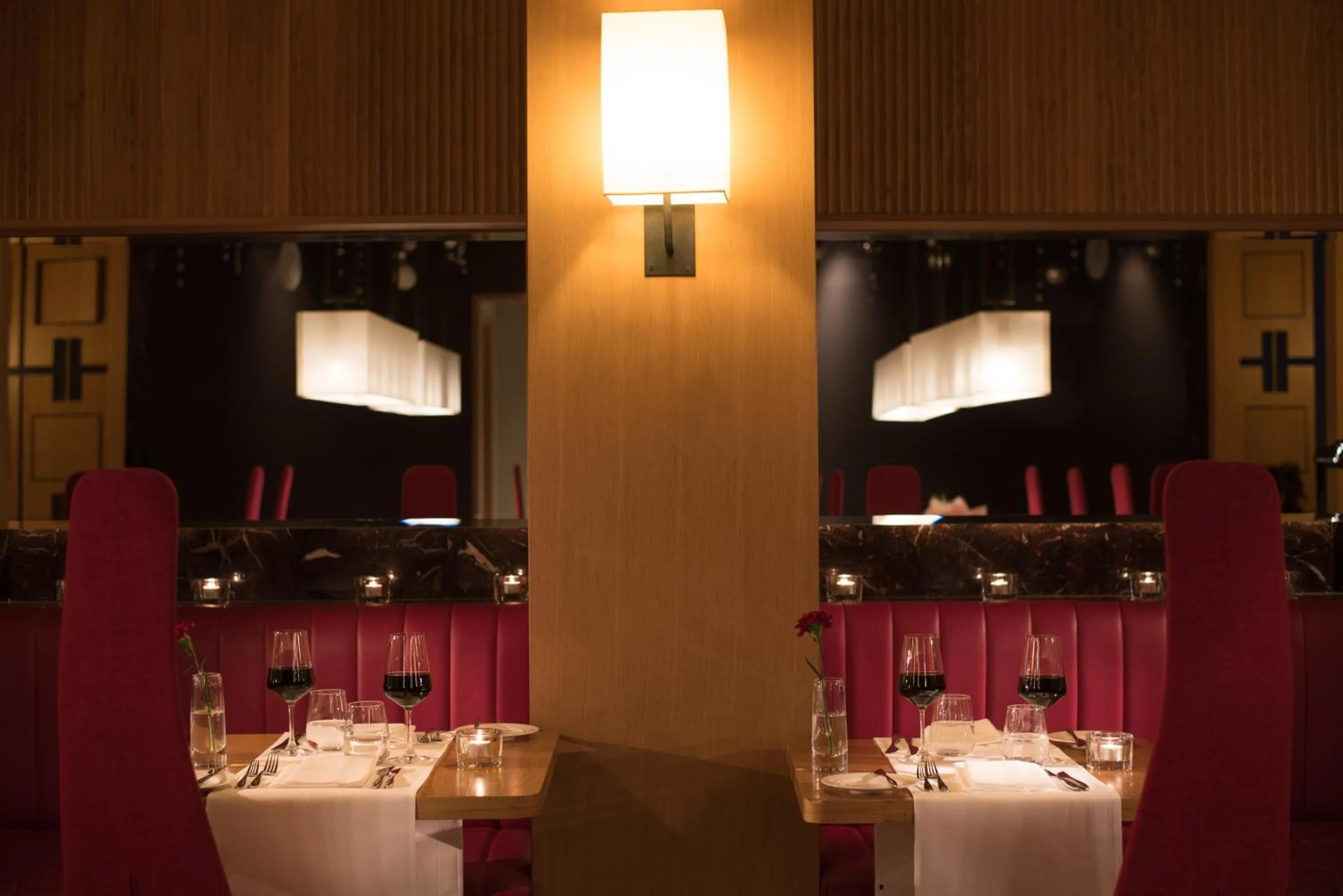 Restaurant/places to eat in The Fitzwilliam Hotel Belfast