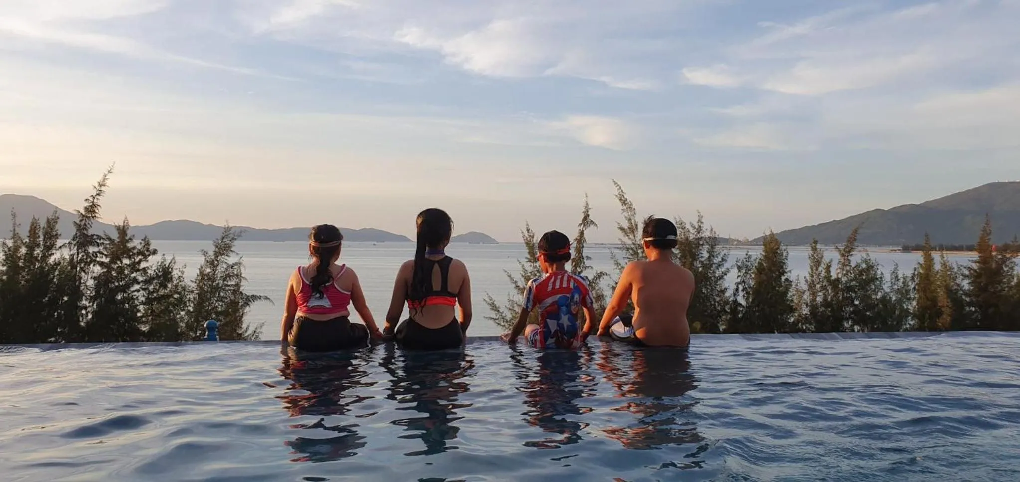 Swimming pool in Santori Hotel Da Nang Bay