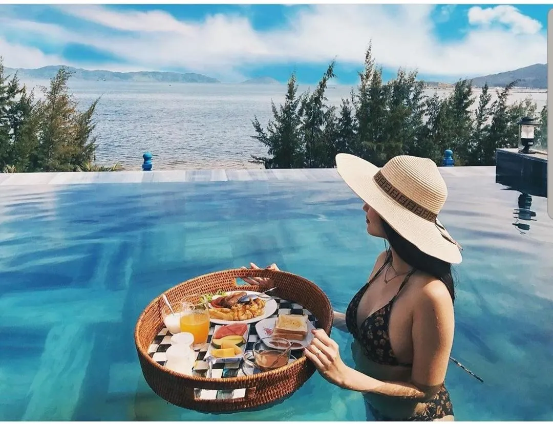 Swimming pool in Santori Hotel Da Nang Bay