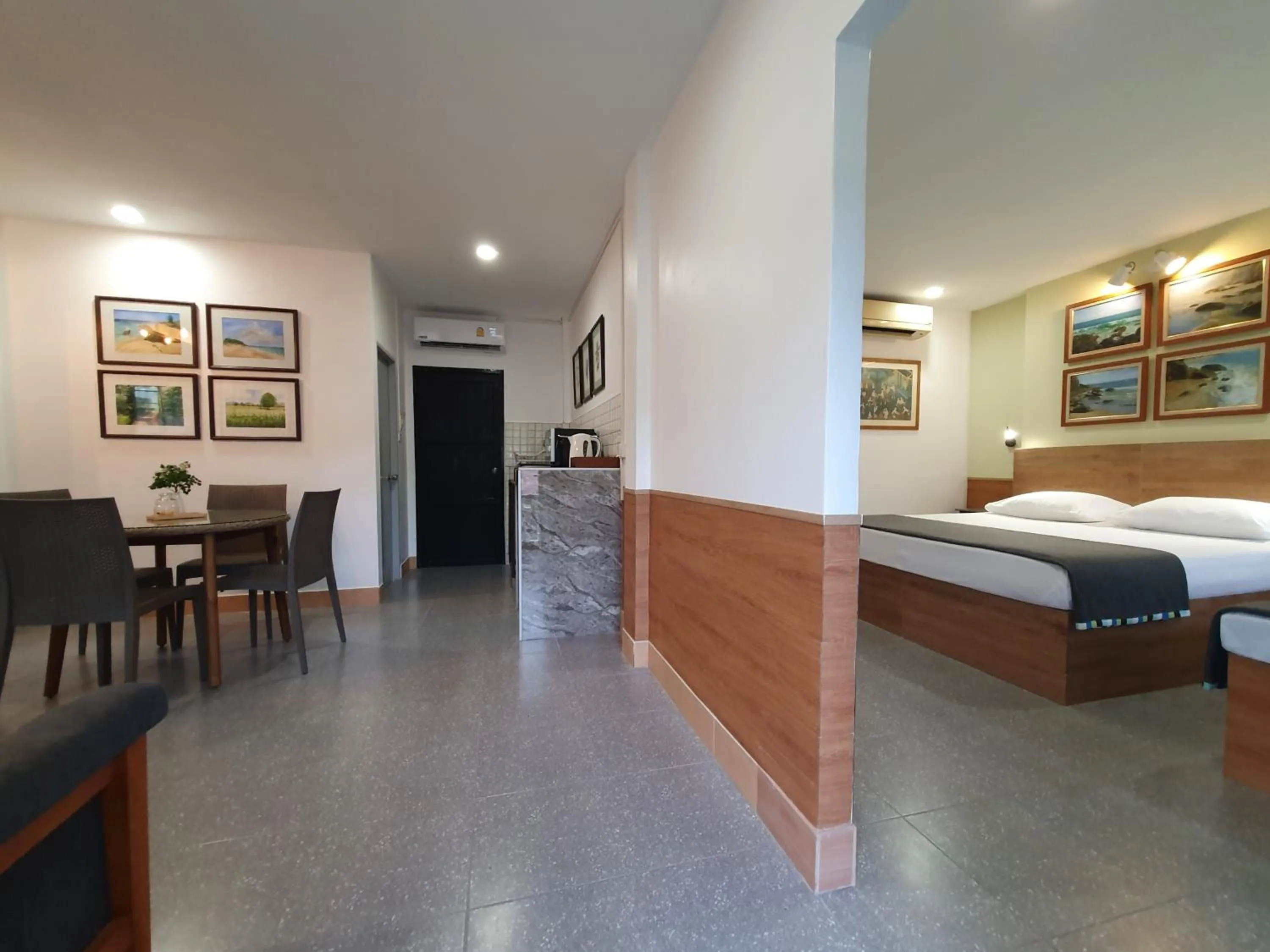 Photo of the whole room, Bed in Holiday Village And Natural Garden Resort