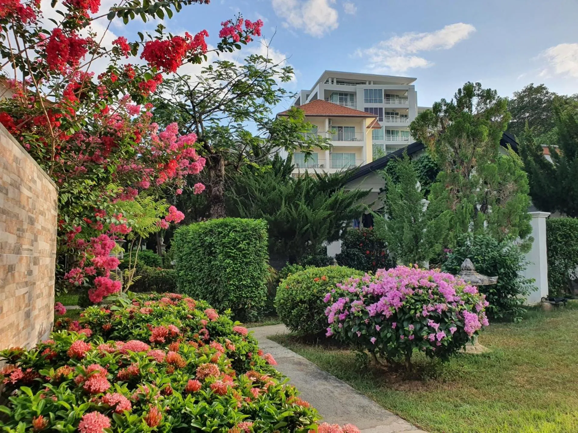 Holiday Village And Natural Garden Resort