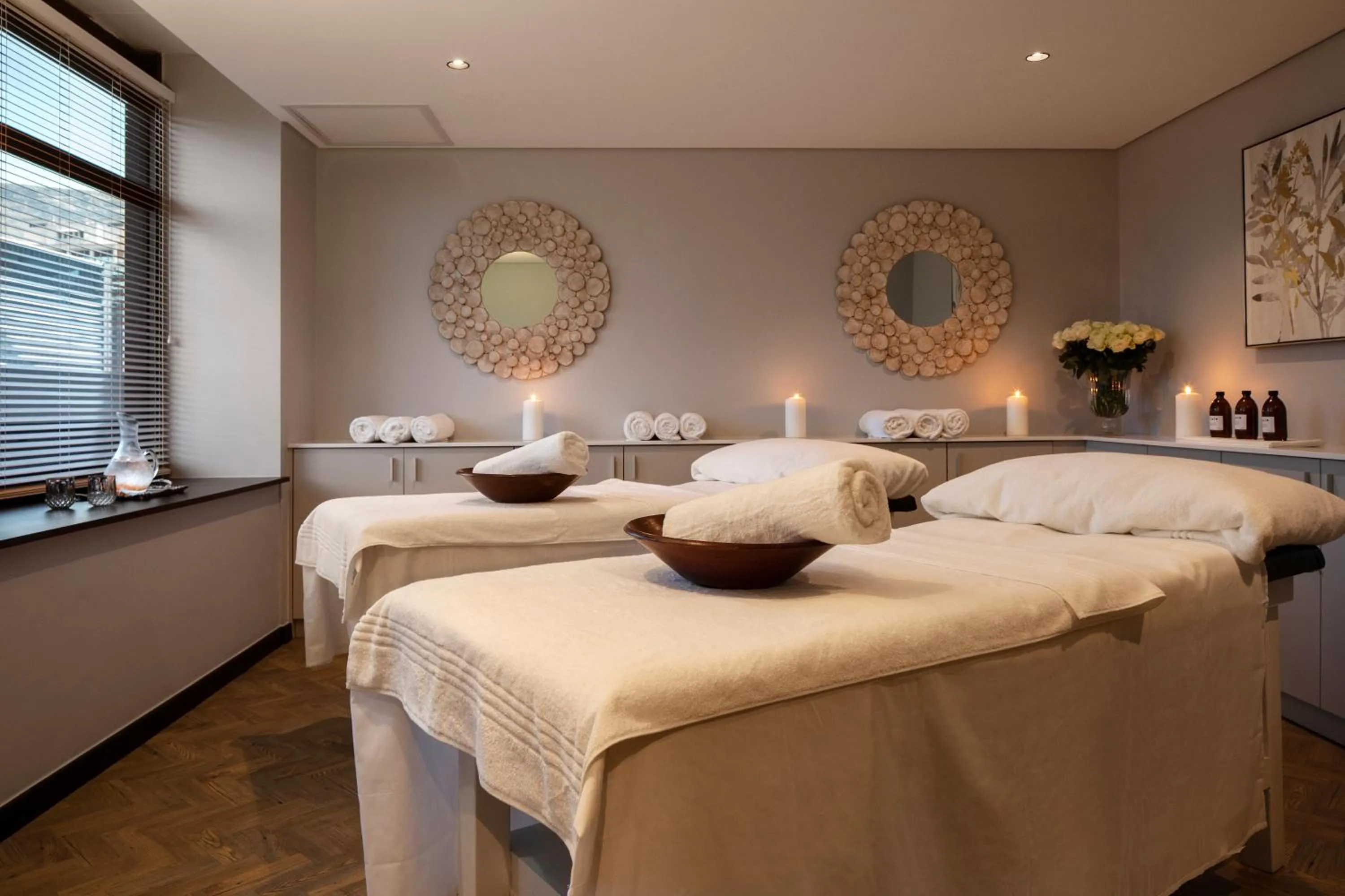 Spa and wellness centre/facilities in The Onyx Apartment Hotel by NEWMARK
