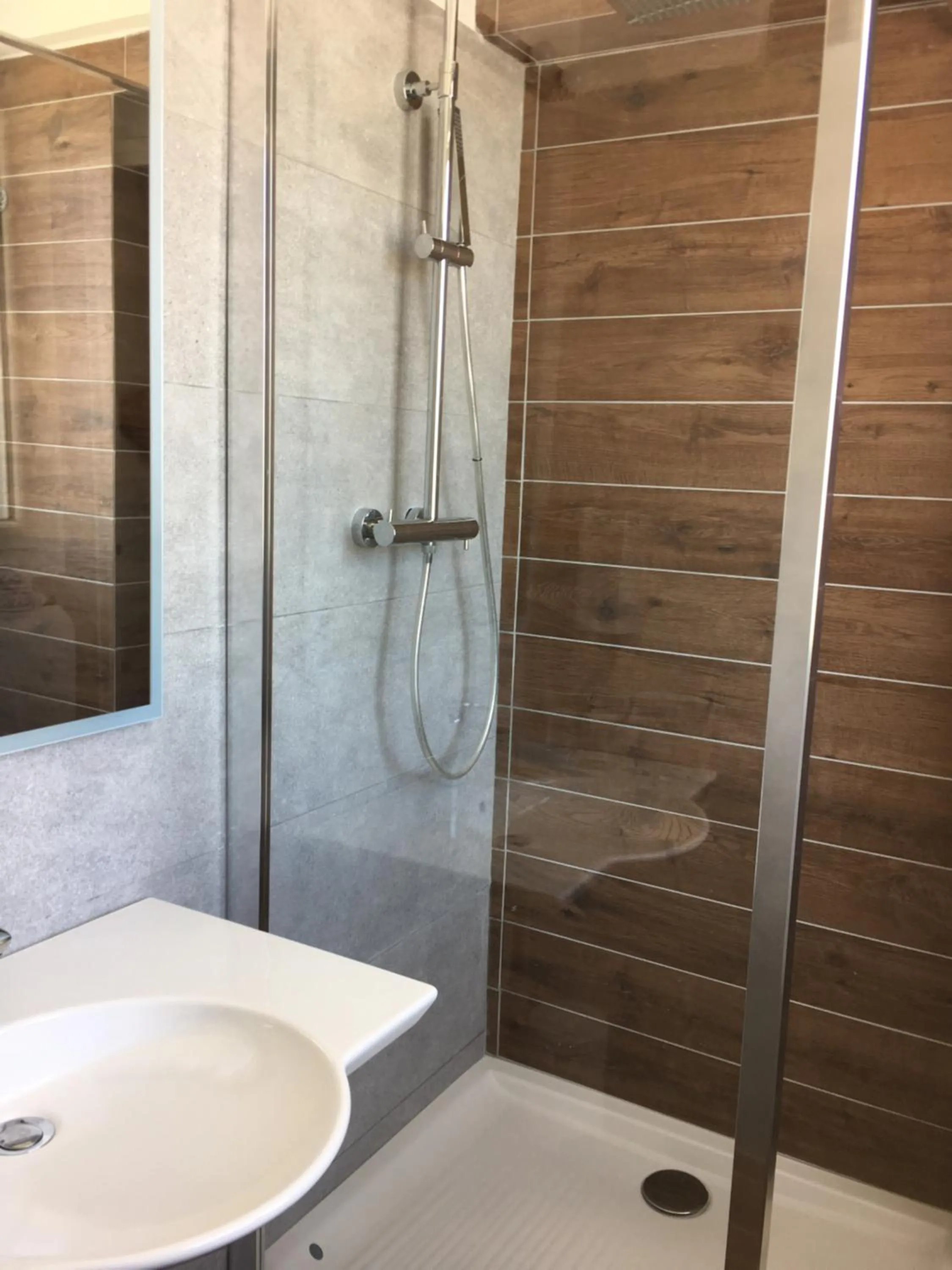 Decorative detail in Hôtel Le Mirage