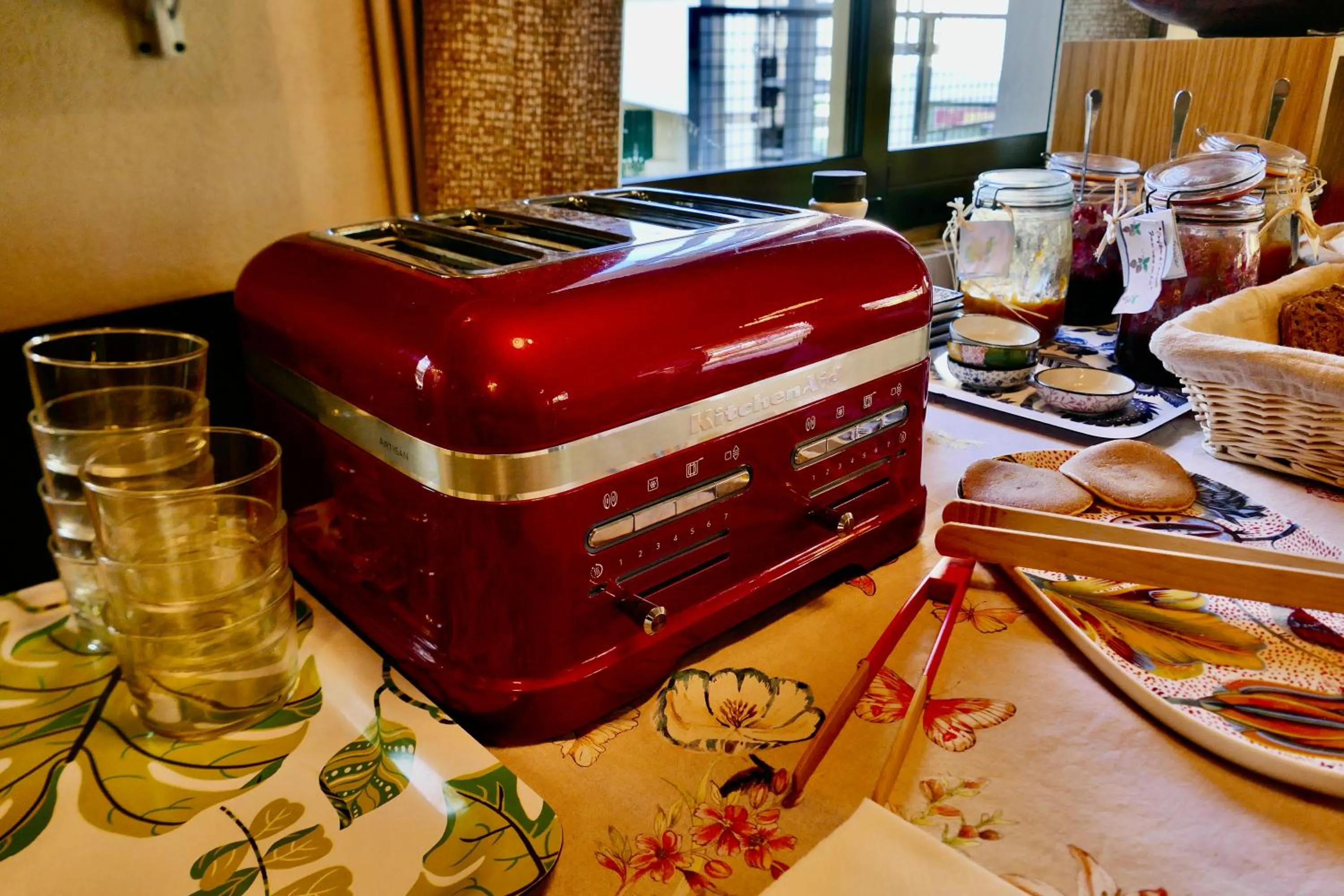 Buffet breakfast in Hôtel Le Blainon