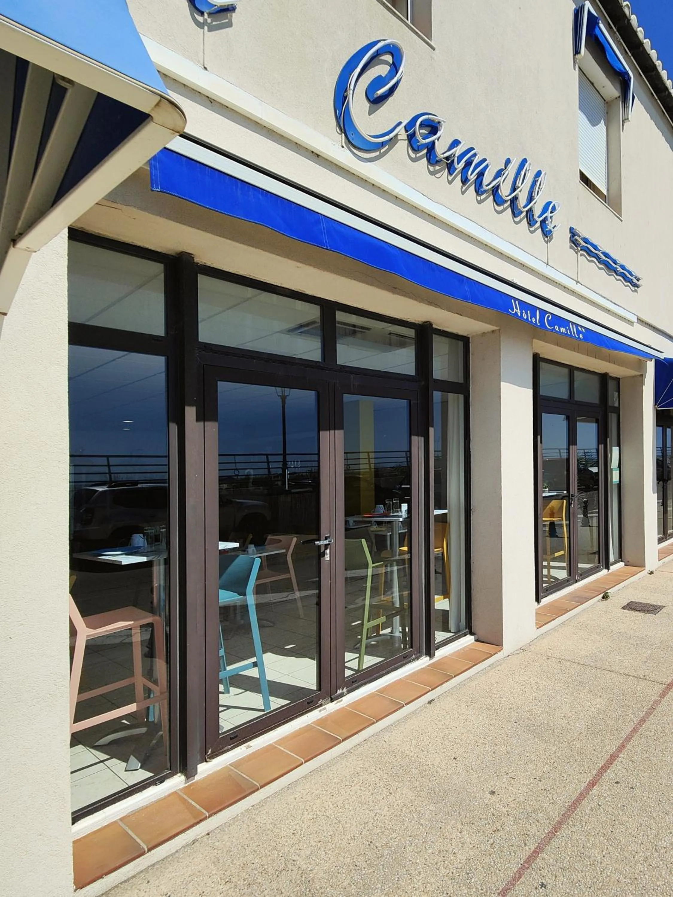 Facade/entrance in Hotel Camille