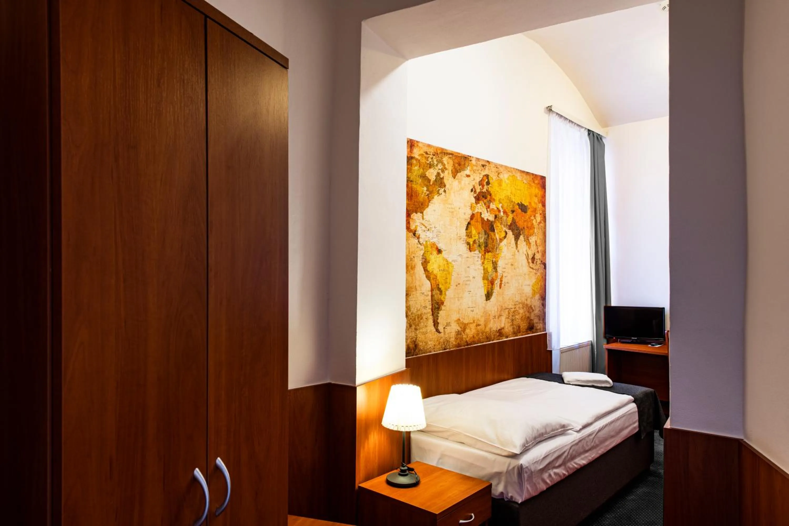 Property building, Bed in Hotel Zlatá Váha