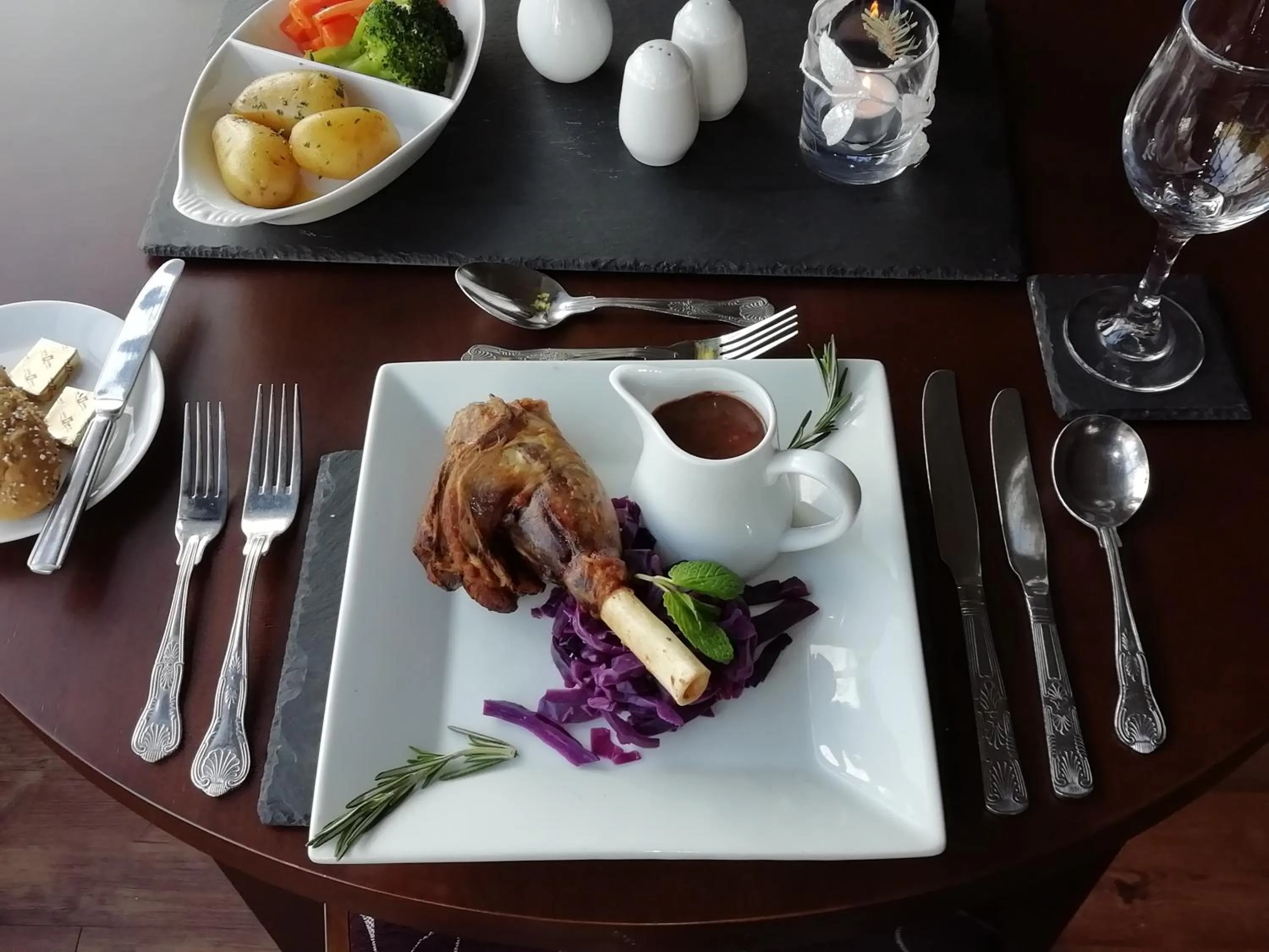 Food and drinks in The Hand Hotel Llangollen by Compass Hospitality