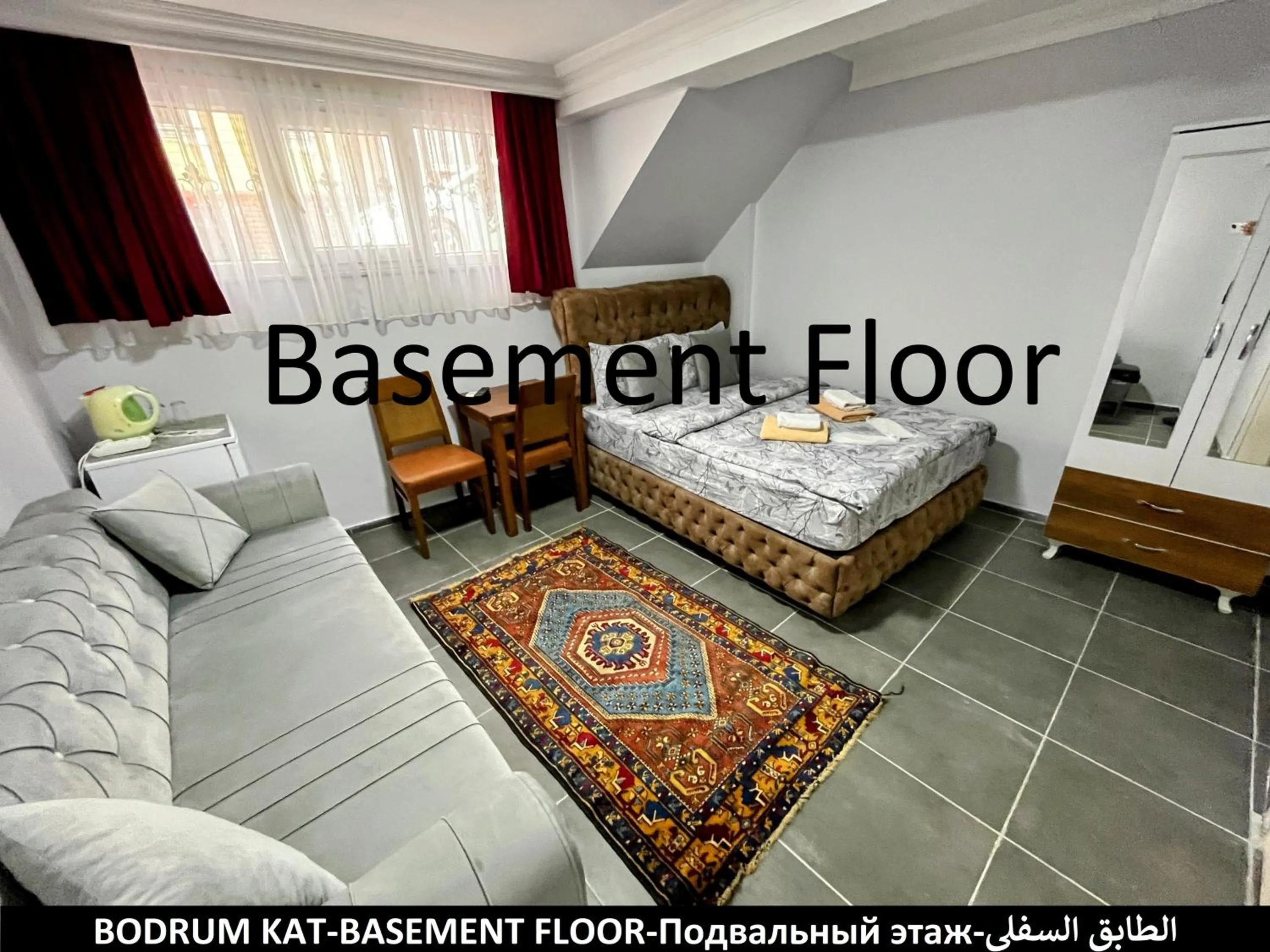 Photo of the whole room, Bed in Pembe Hotel