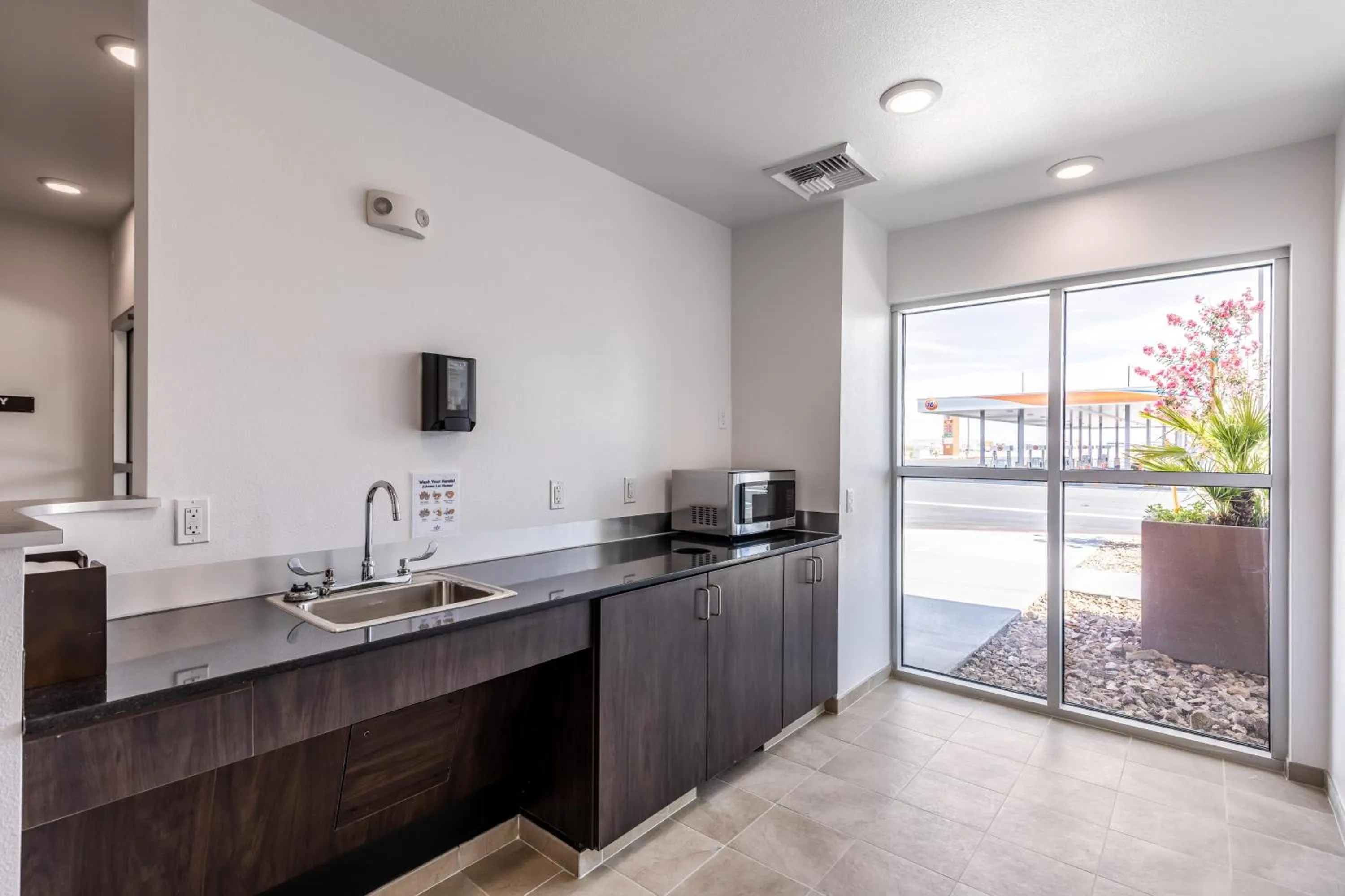 Lobby or reception in Motel 6-Las Vegas, NV - Motor Speedway