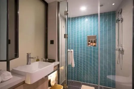 Atour Light Hotel Tangshan Exhibition Center