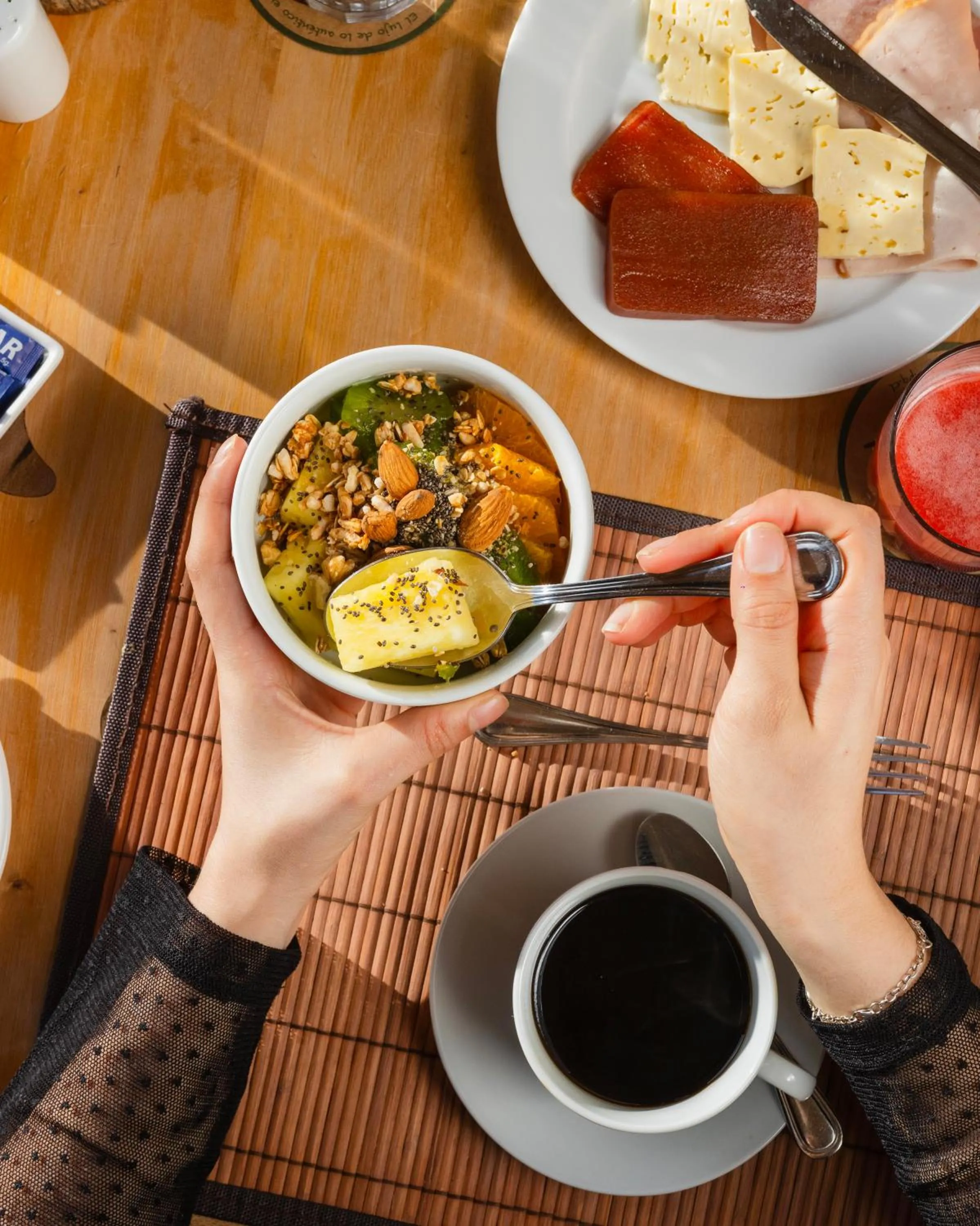 Continental breakfast in Hotel Parque Quilquico