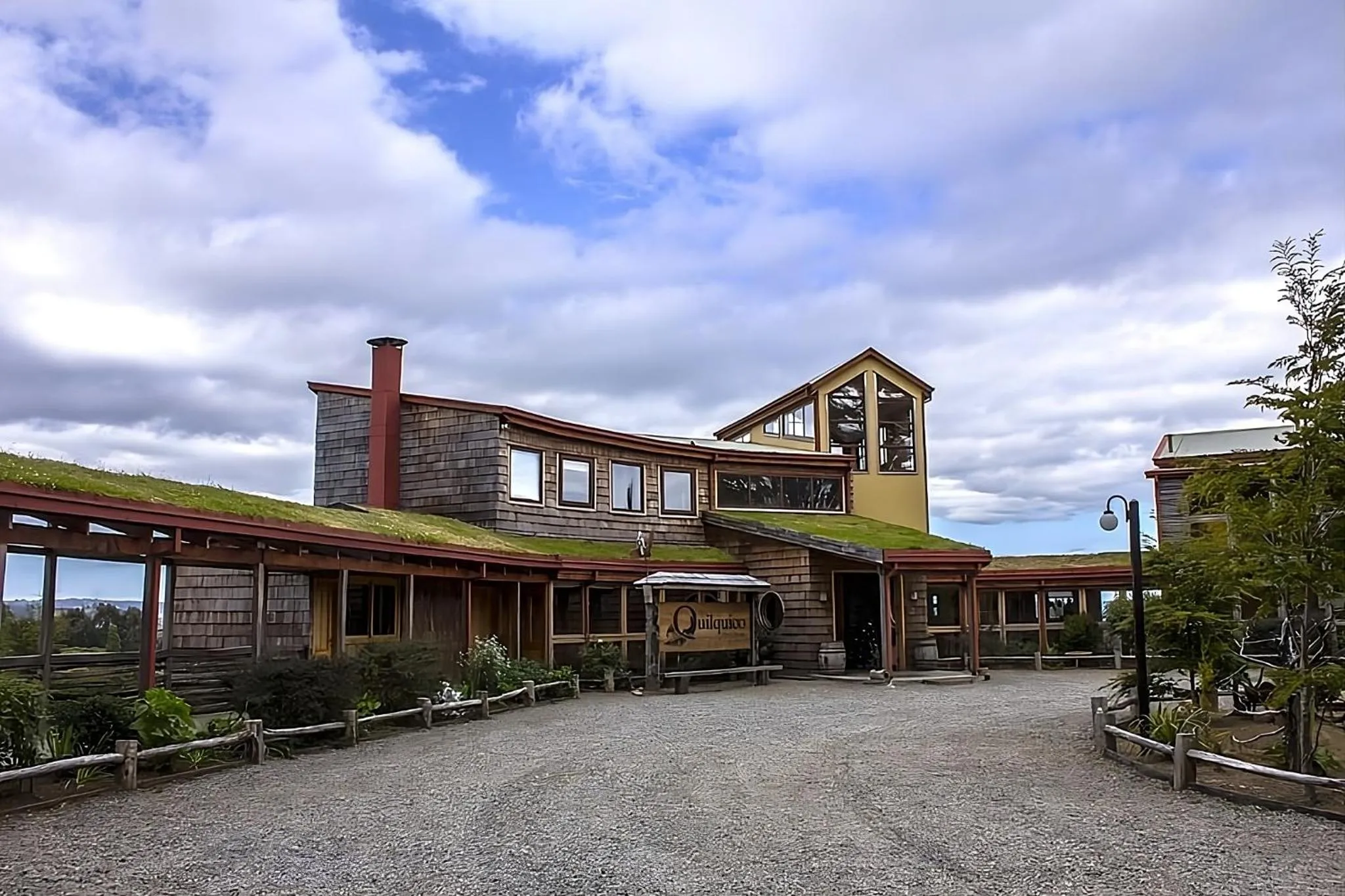 Property building in Hotel Parque Quilquico