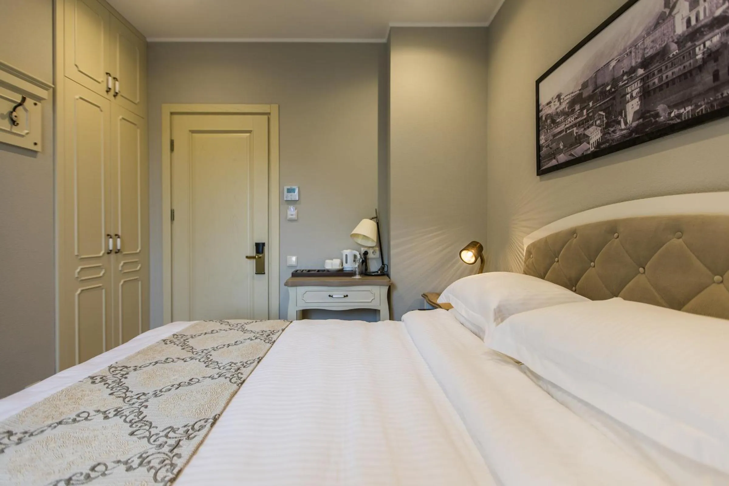 Bedroom, Bed in Hotel Khokhobi Old Tbilisi