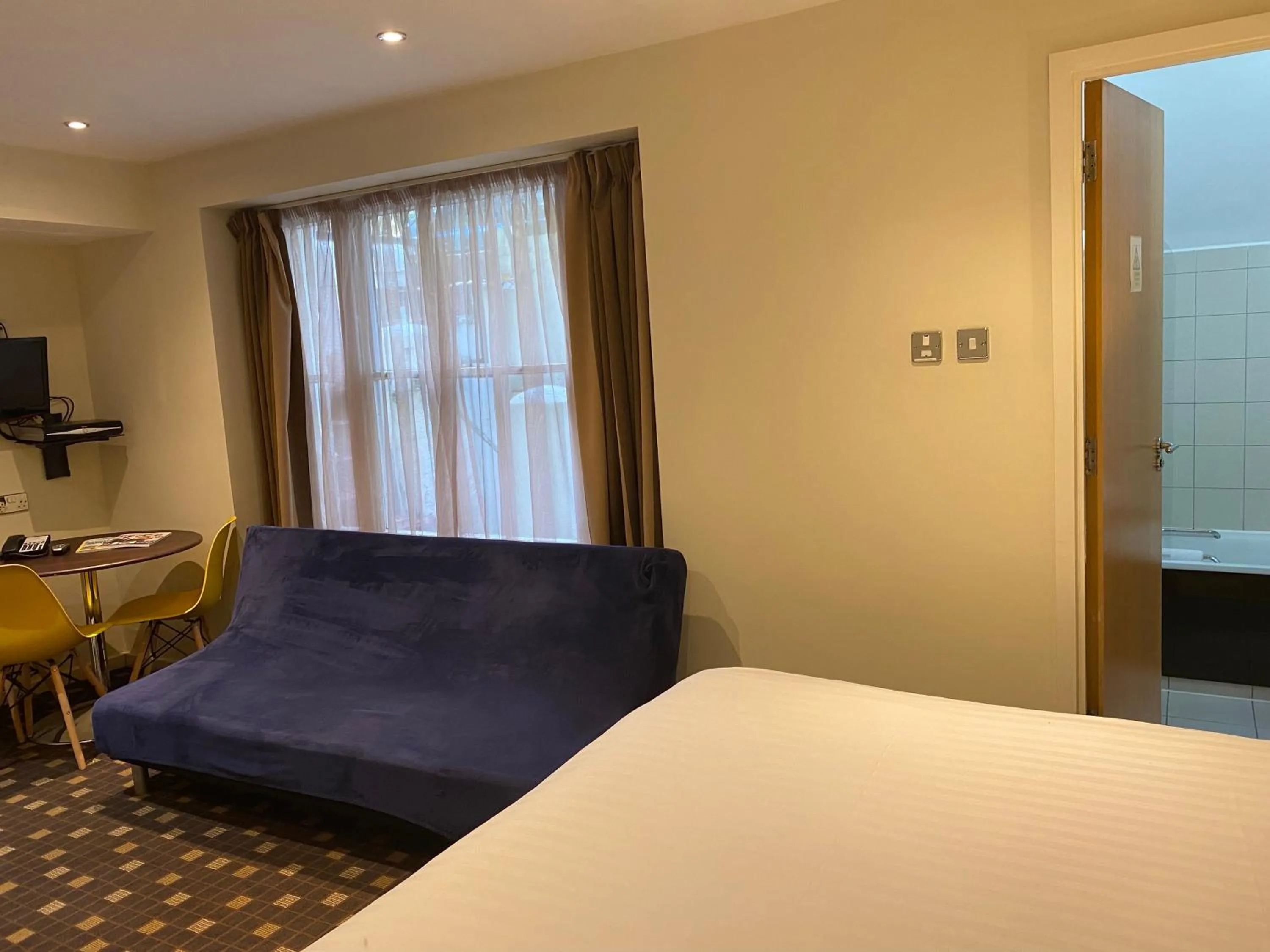 Bed in Grand Plaza Serviced Apartments