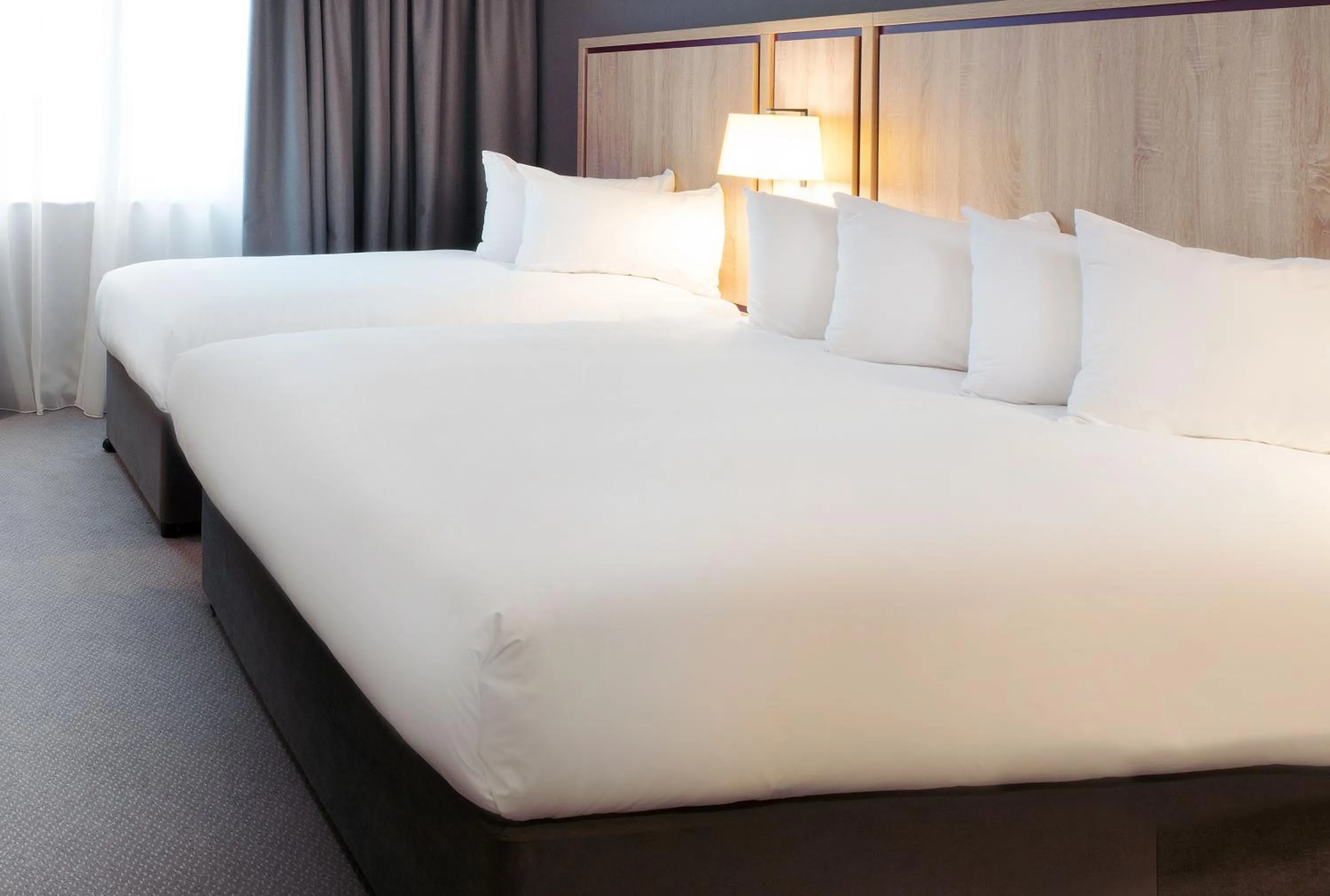 Bedroom, Bed in Leonardo Hotel London Watford