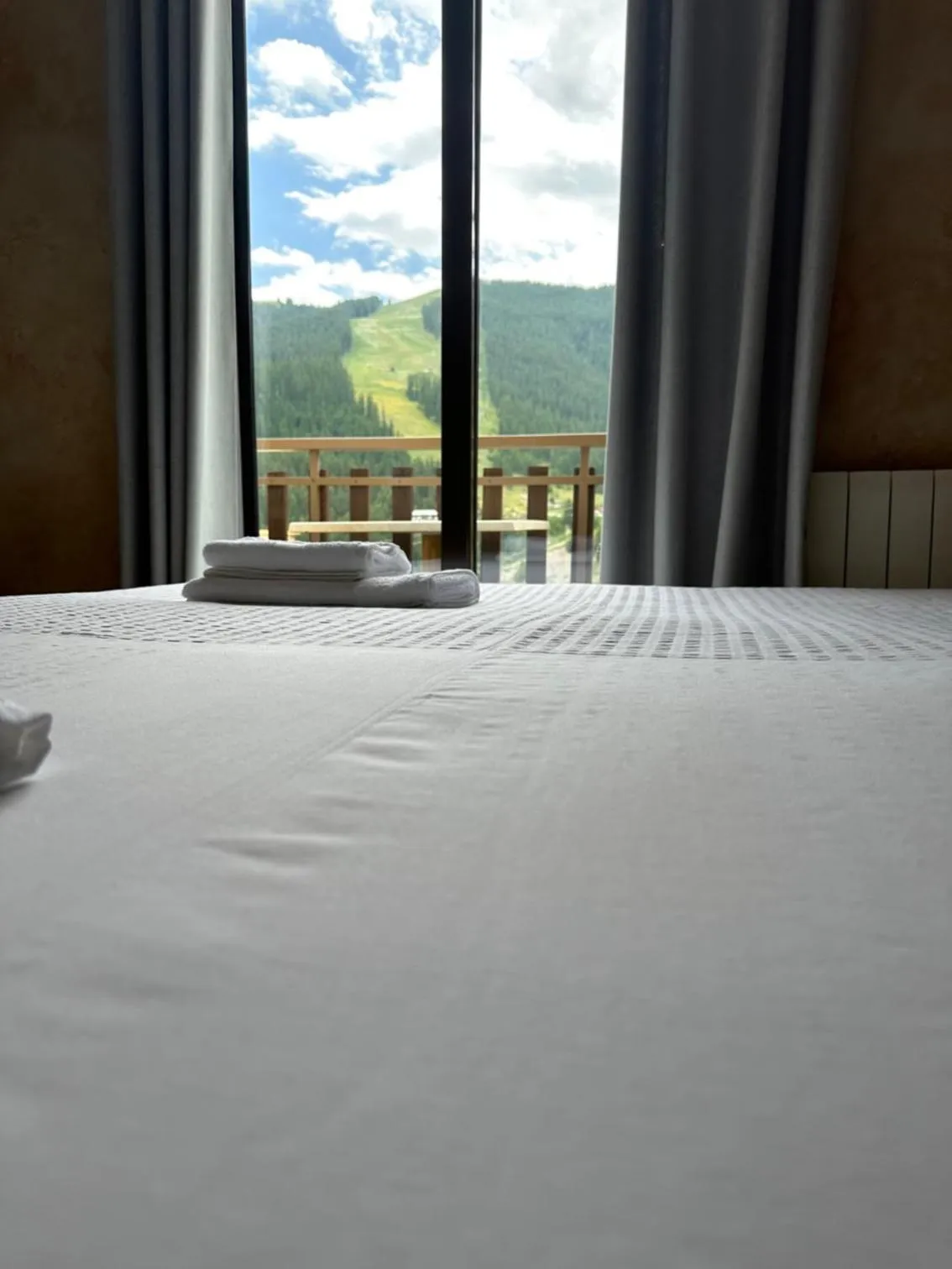 Bed in Hotel Edelweiss