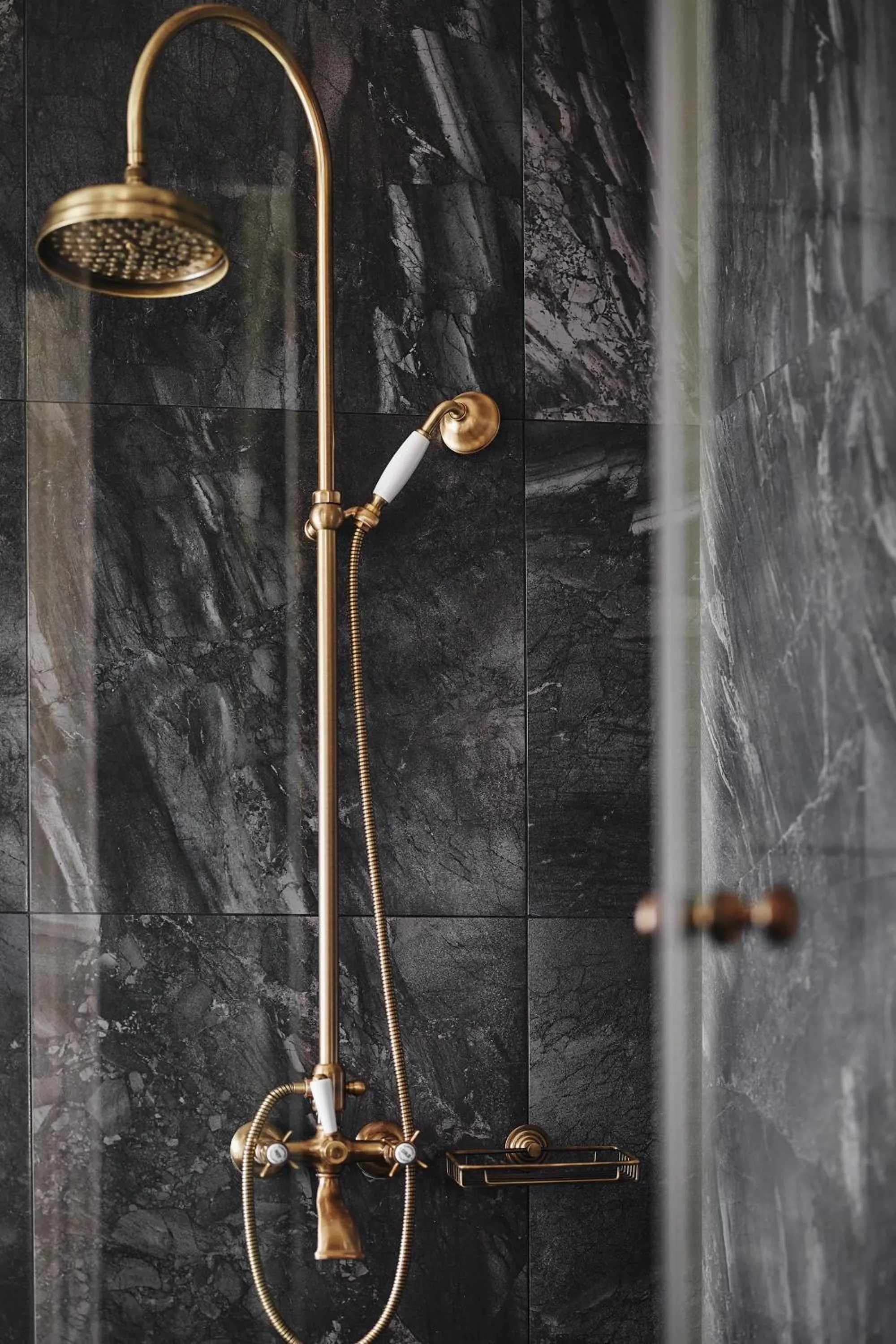 Shower in Bohemian Suites Athens