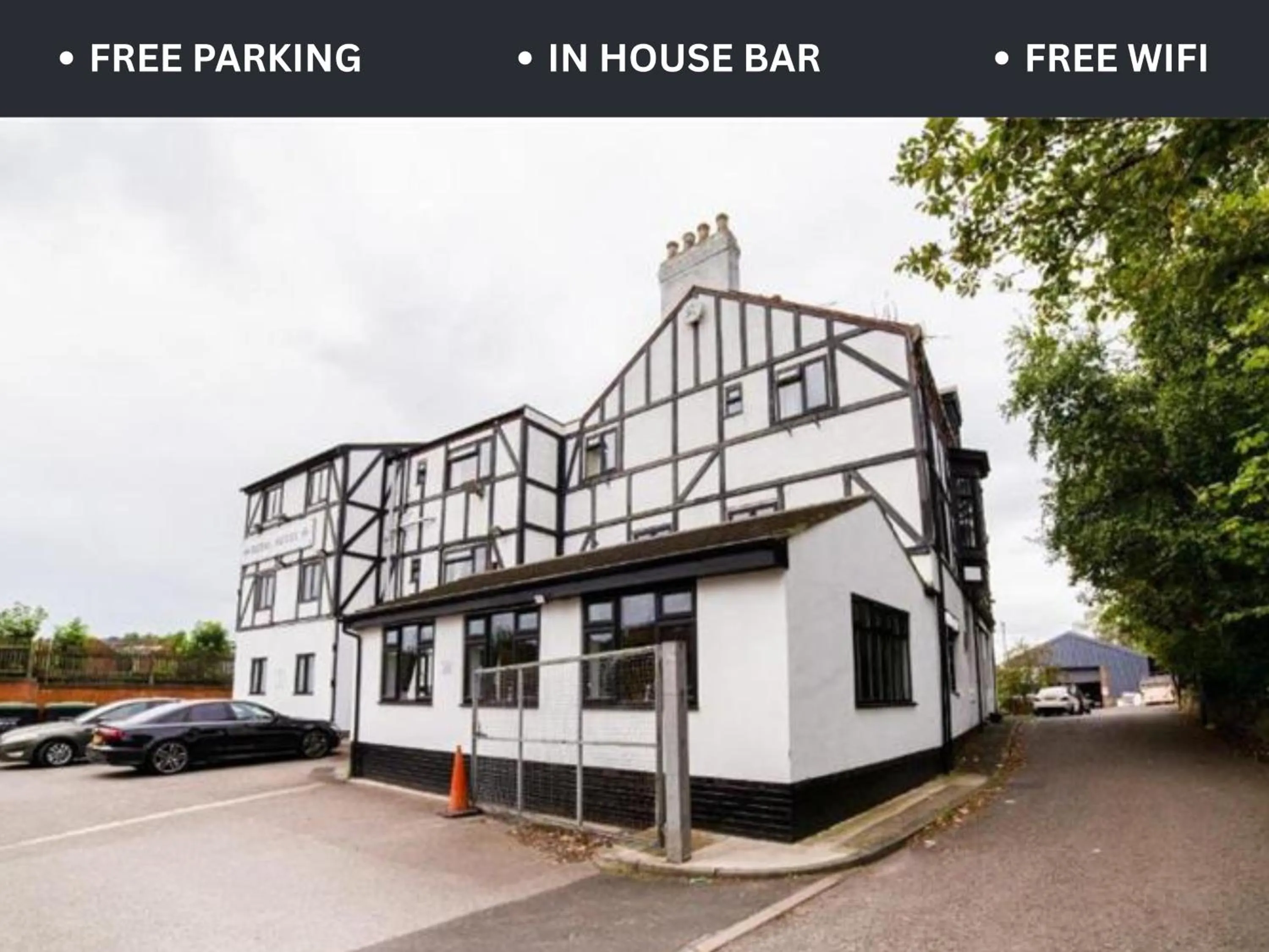 Property building in OYO The Royal Hotel