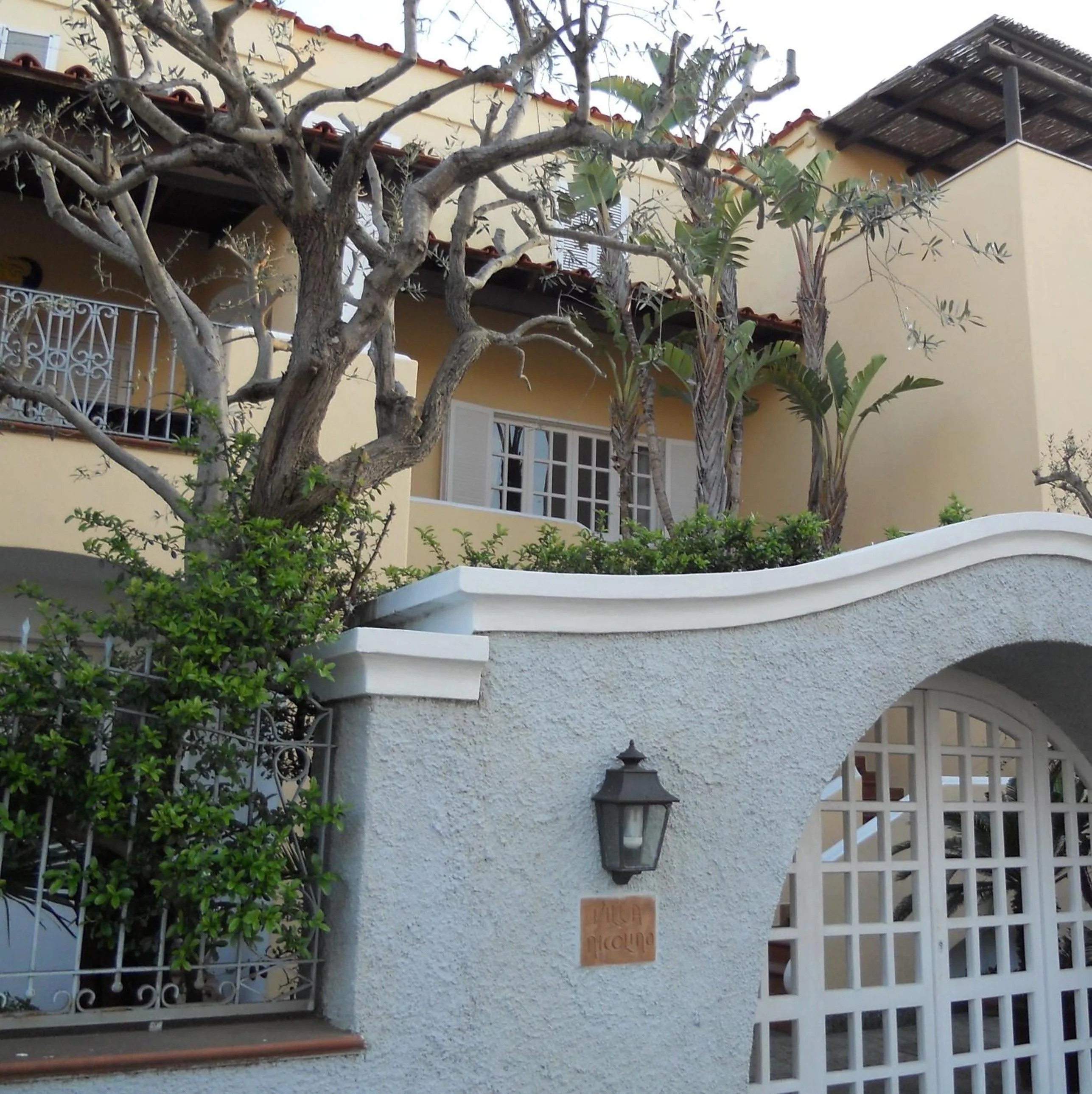 Property building in Sweetposeidon