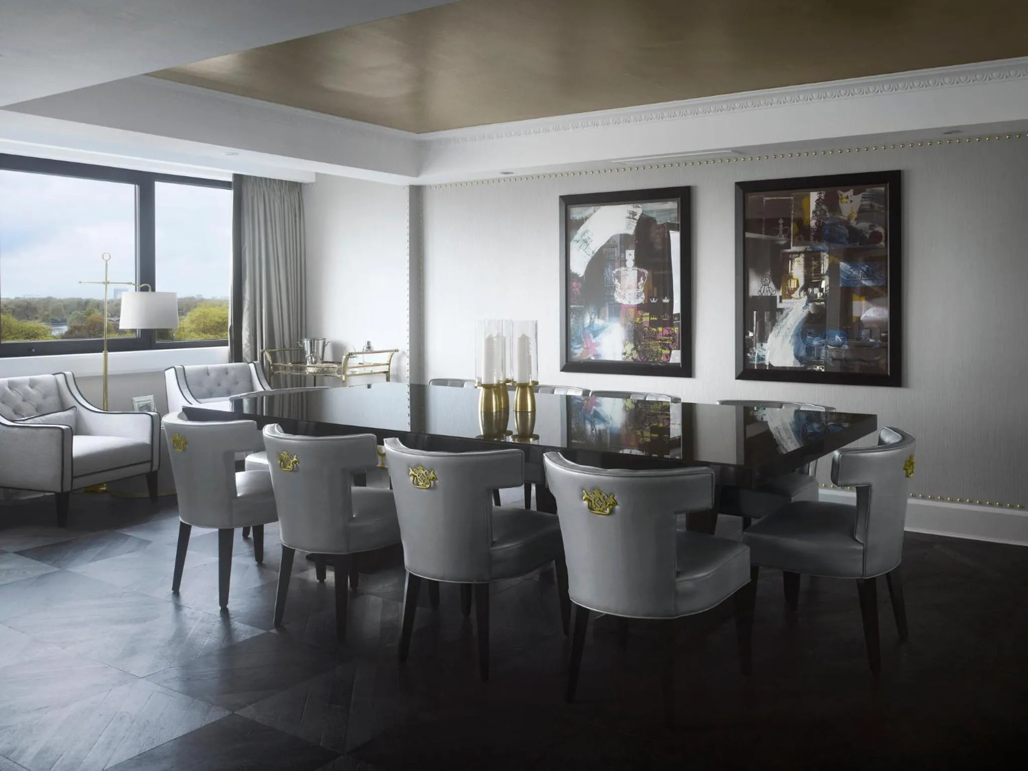 Photo of the whole room in InterContinental London Park Lane by IHG