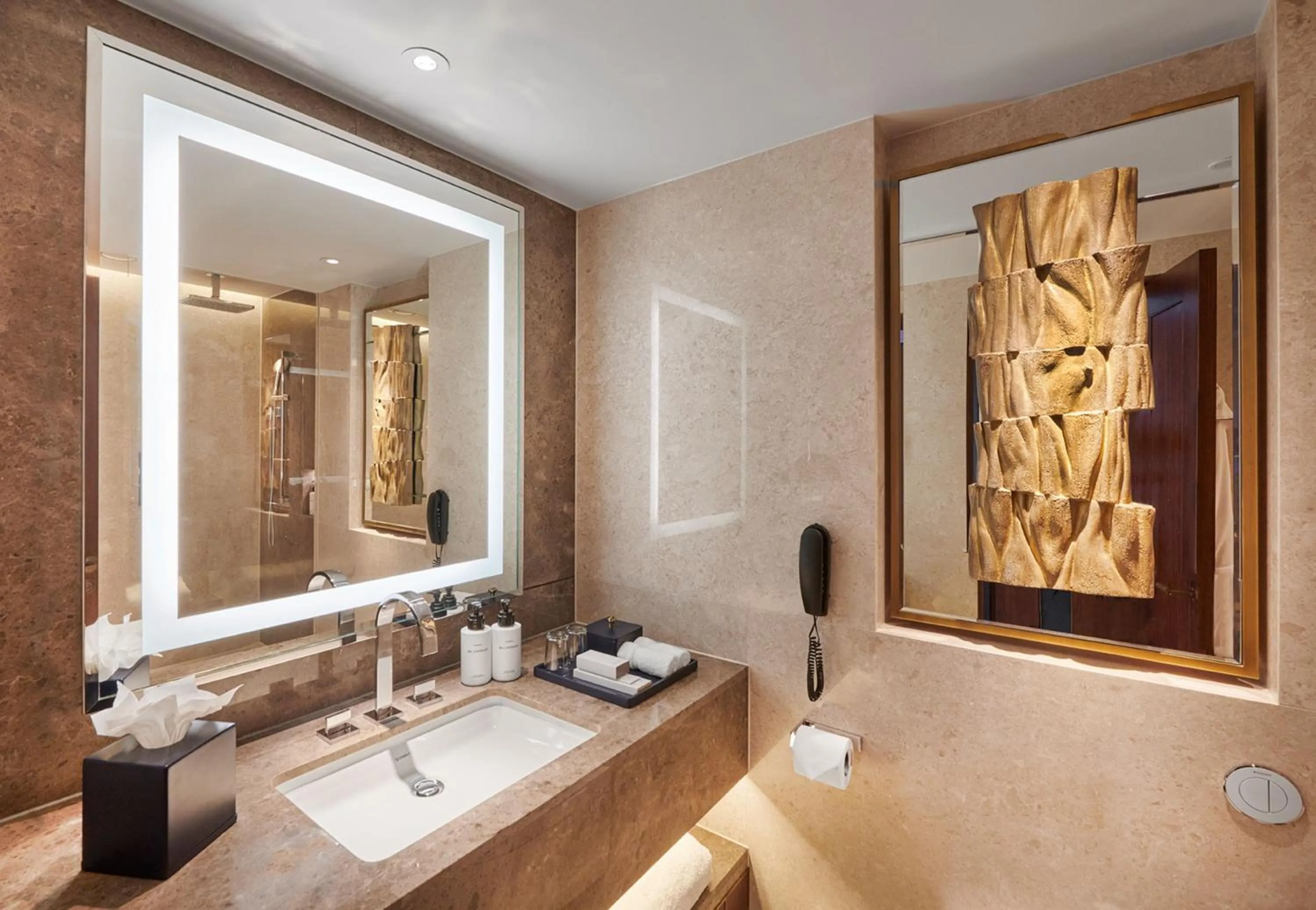 Bathroom in InterContinental London Park Lane by IHG