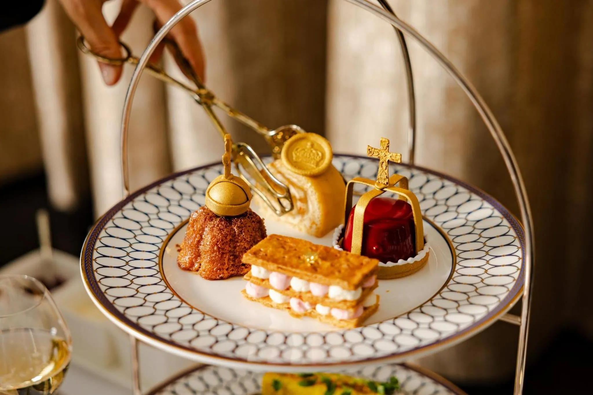 Restaurant/places to eat in InterContinental London Park Lane by IHG