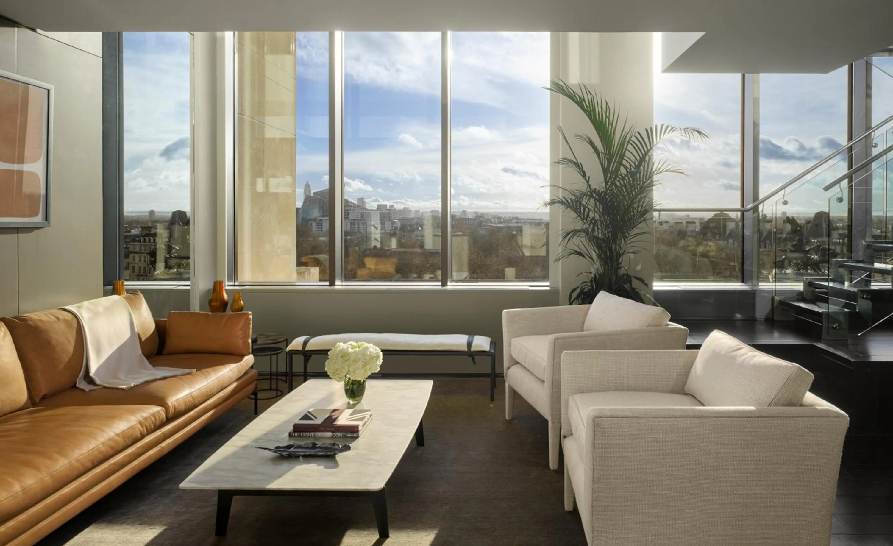 Photo of the whole room in InterContinental London Park Lane by IHG