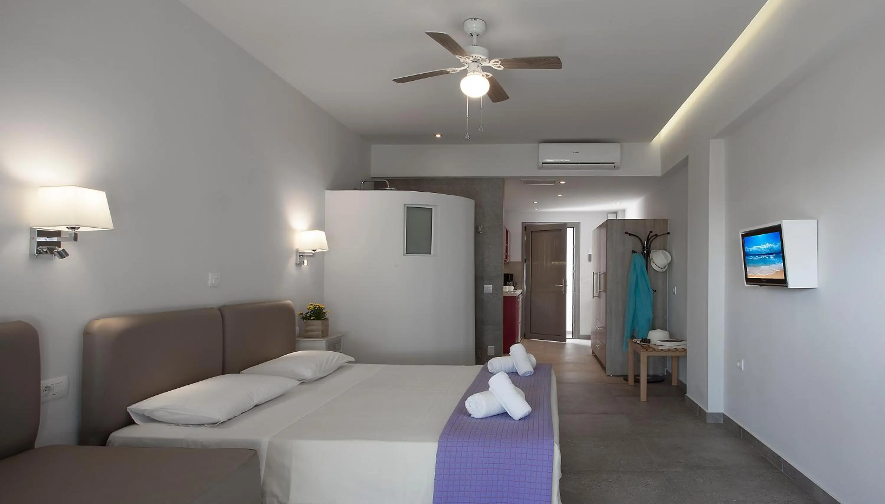 Photo of the whole room in Locanda Barbati Luxury ApartHotel