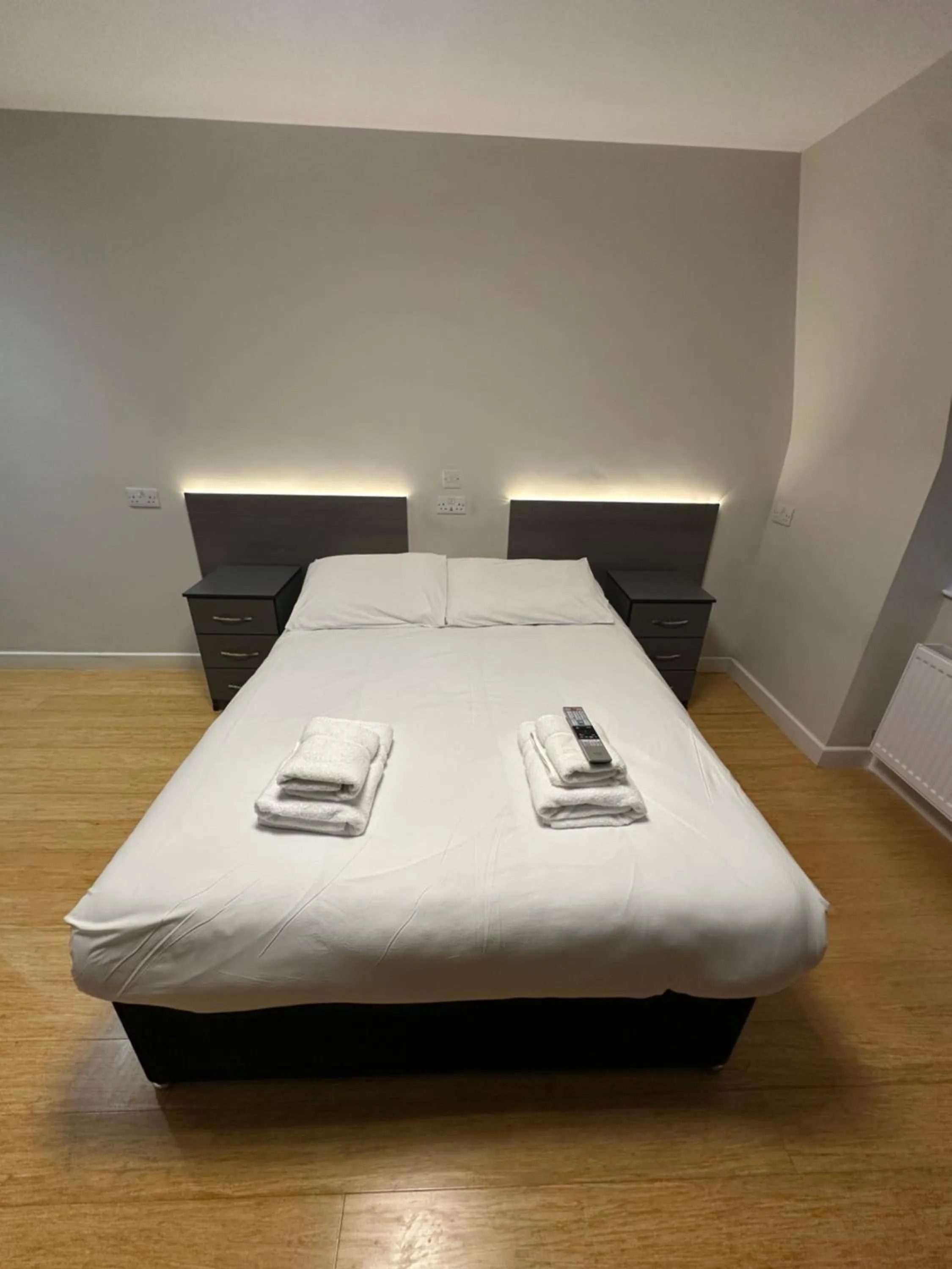 Bed in Wendover Arms Hotel