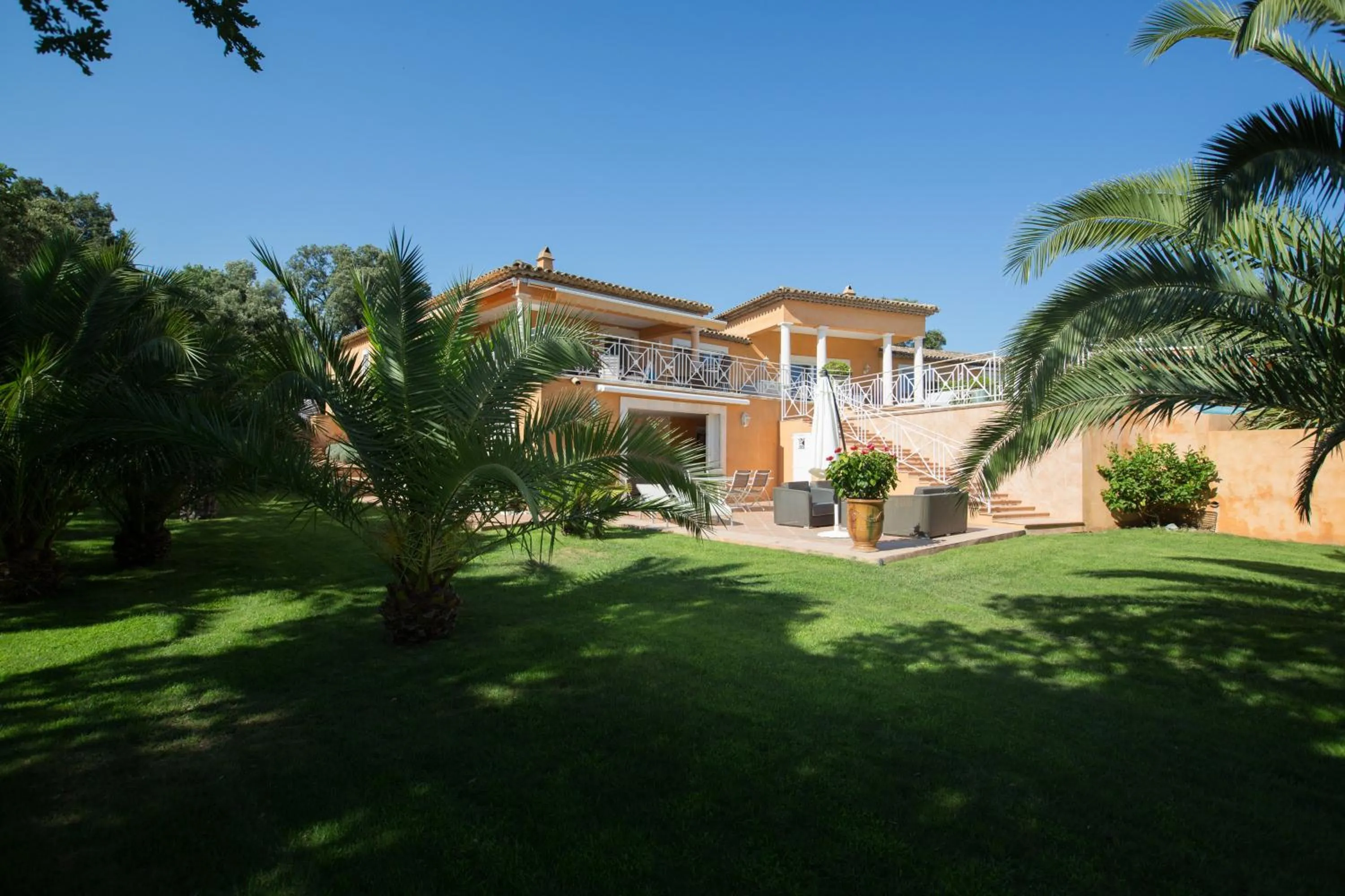 Garden in La Tarentane